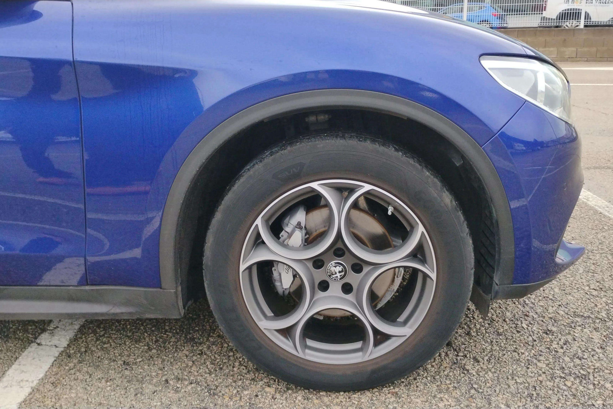 Alfa Romeo Stelvio 2.0 Gasolina Sprint Q4 - foto 24