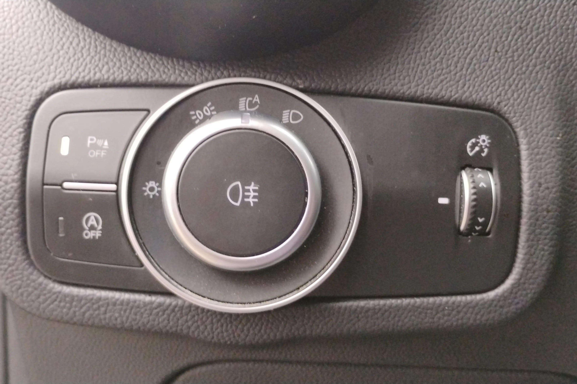 Alfa Romeo Stelvio 2.0 Gasolina Sprint Q4 - foto 16
