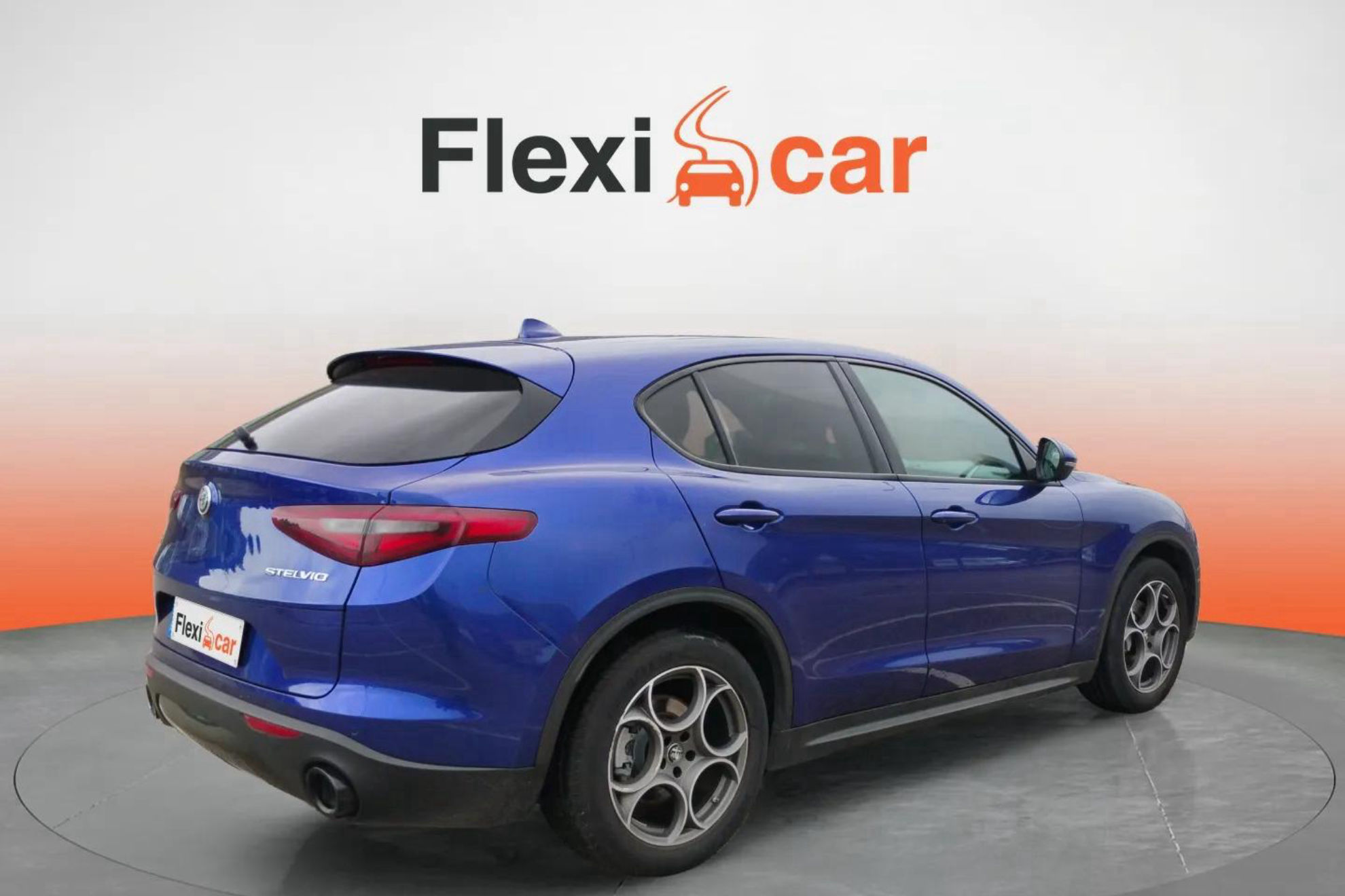 Alfa Romeo Stelvio 2.0 Gasolina Sprint Q4 - foto 6