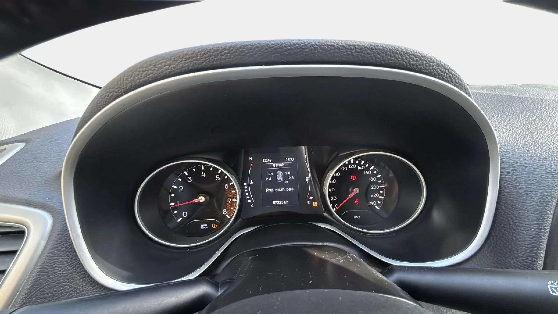 Jeep Compass 1.4 Mair Sport 4x2 - foto 10
