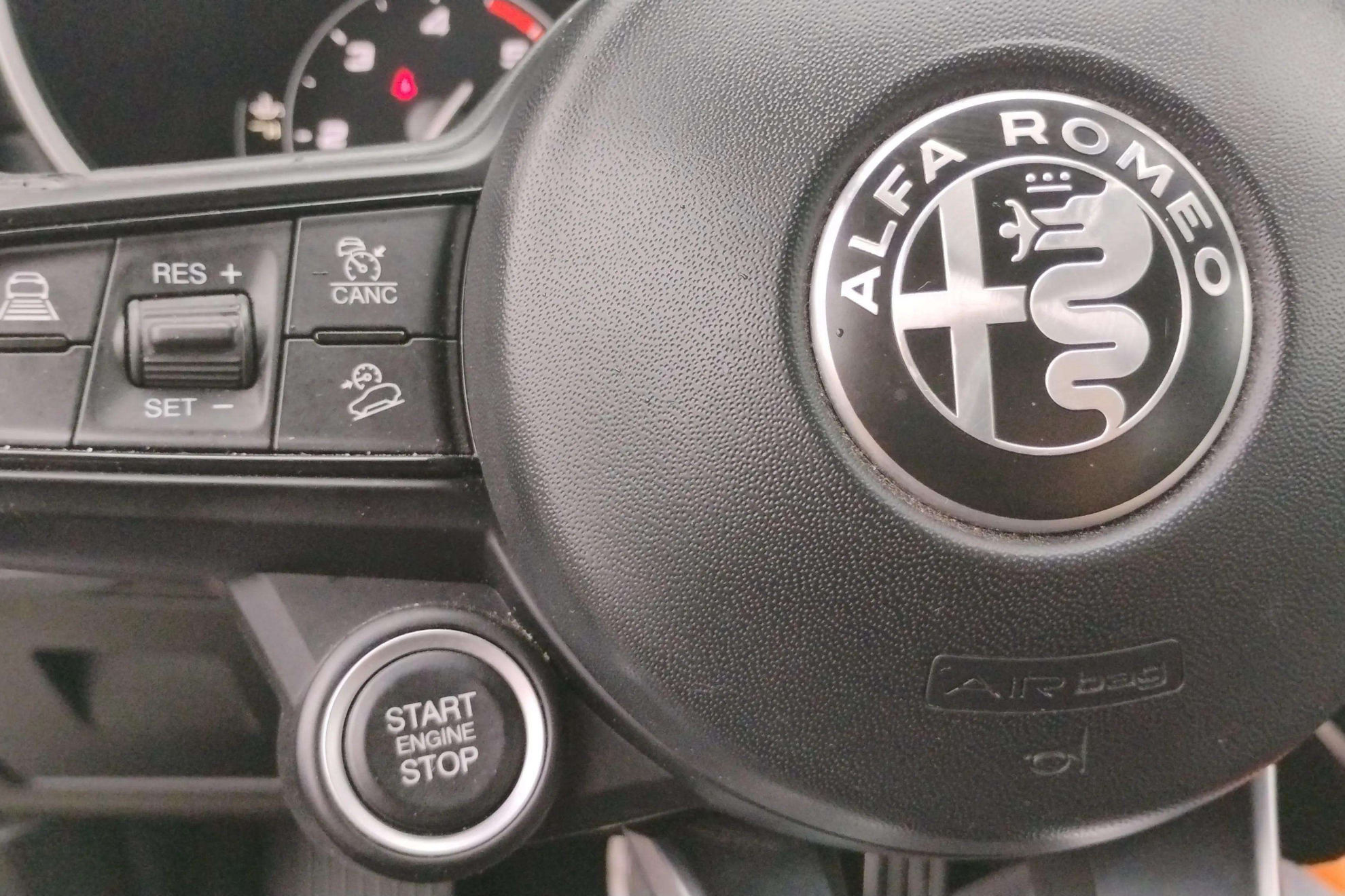 Alfa Romeo Stelvio 2.2 Diésel TI Q4 - foto 11