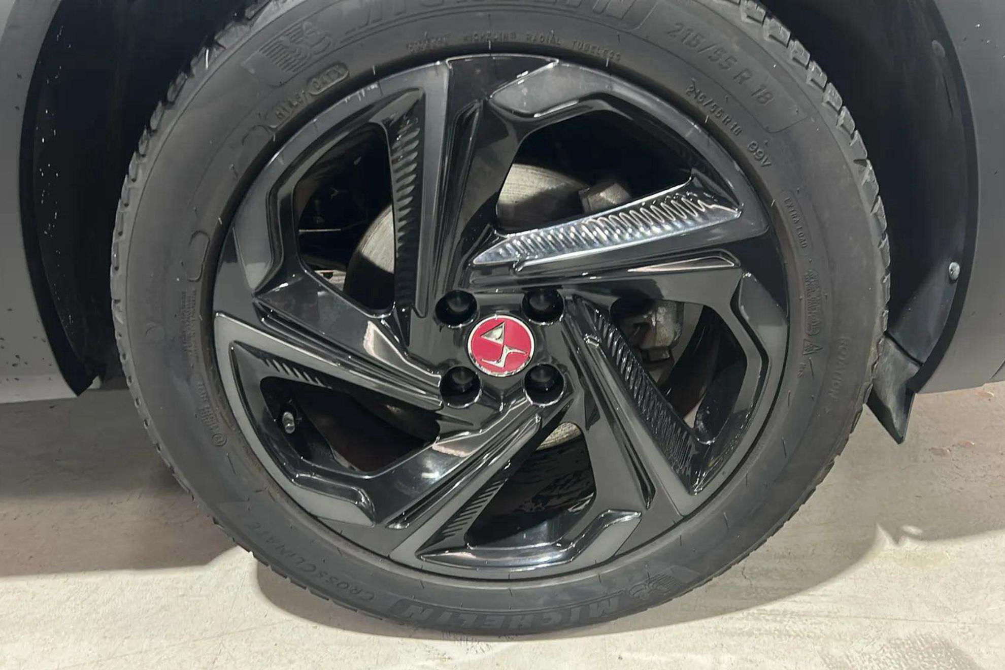 DS DS 3 Crossback PureTech Performance Line+ - foto 9