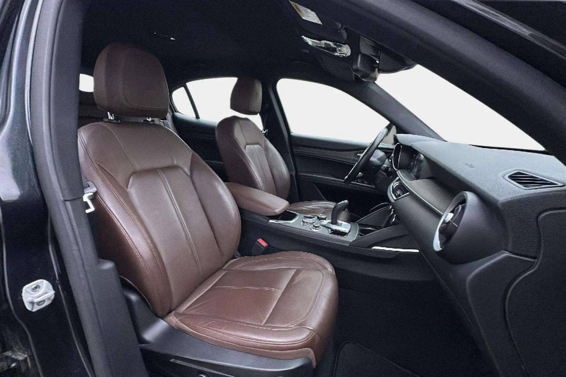 Alfa Romeo Stelvio 2.2 Diésel Veloce Q4 - foto 14
