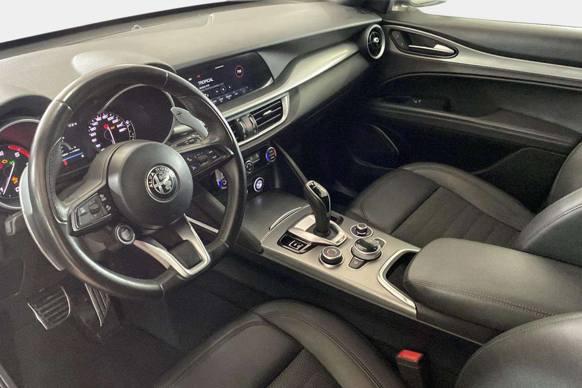 Alfa Romeo Stelvio 2.2 Diesel Sprint RWD - foto 12