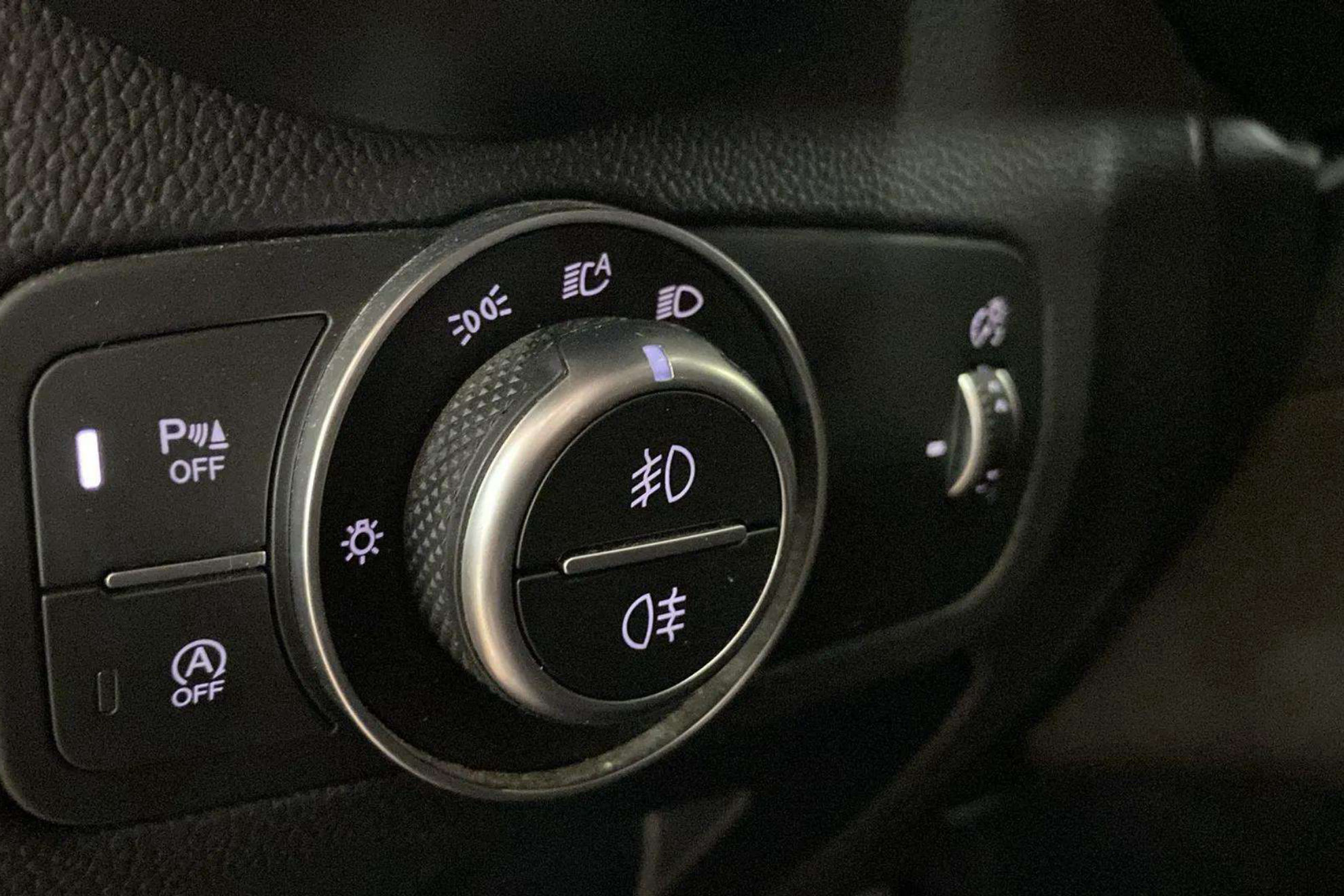 Alfa Romeo Stelvio 2.2 Diesel Sprint RWD - foto 22