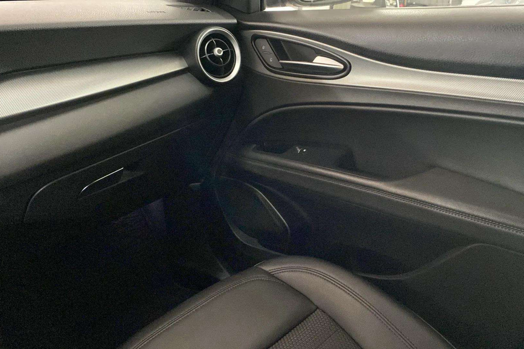 Alfa Romeo Stelvio 2.2 Diesel Sprint RWD - foto 26