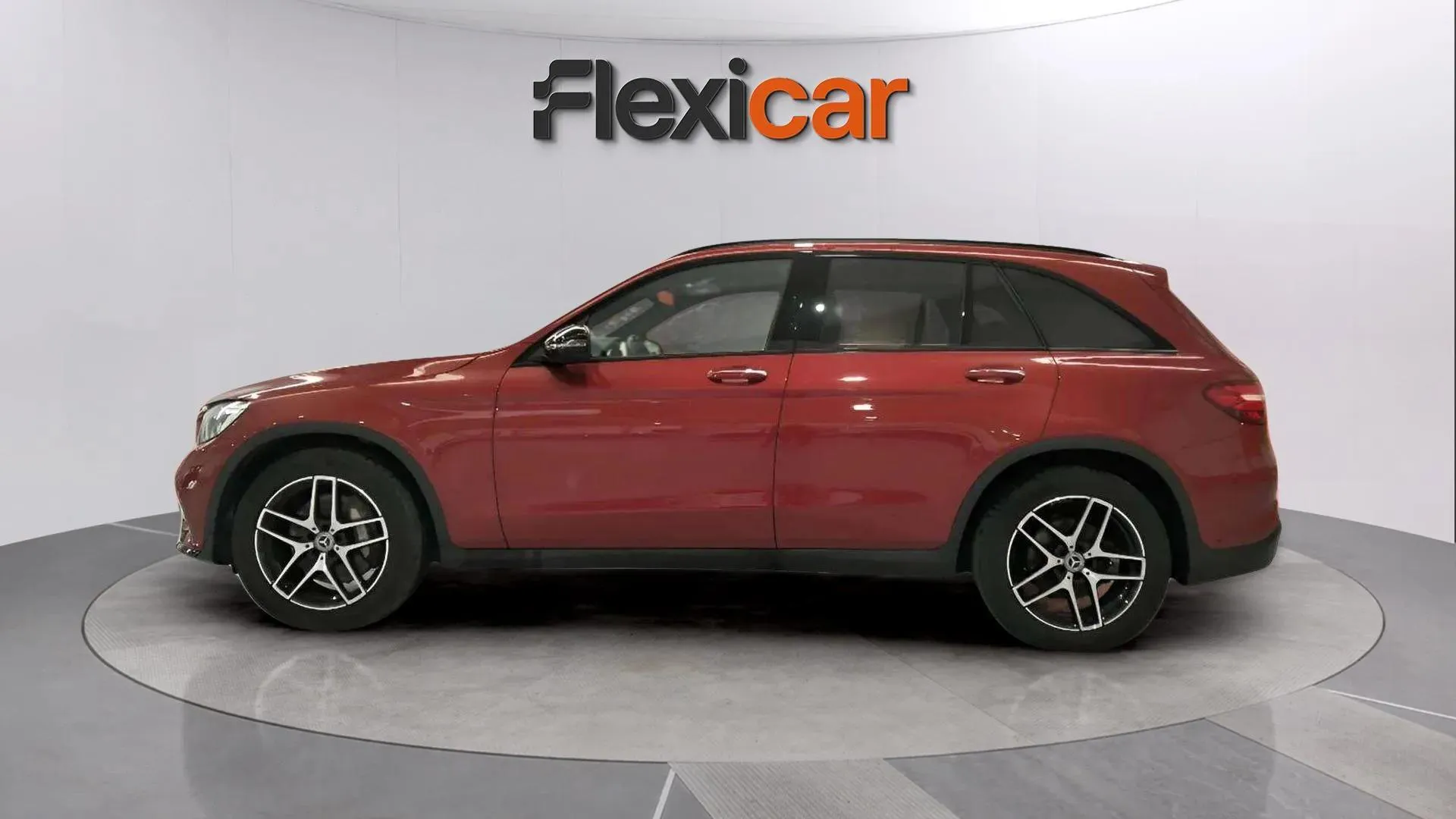 Mercedes-Benz GLC 250 4MATIC - foto 4