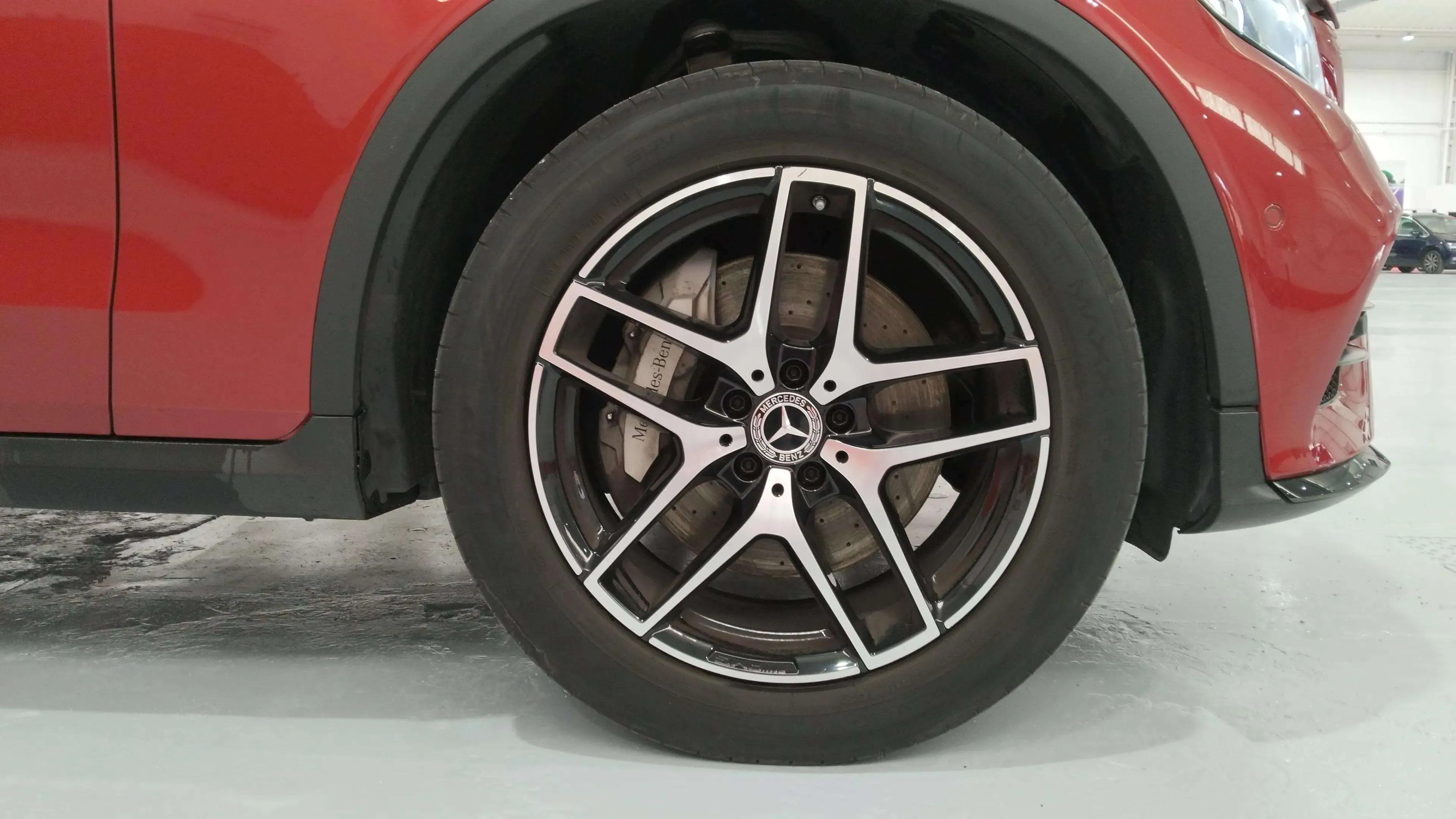 Mercedes-Benz GLC 250 4MATIC - foto 32