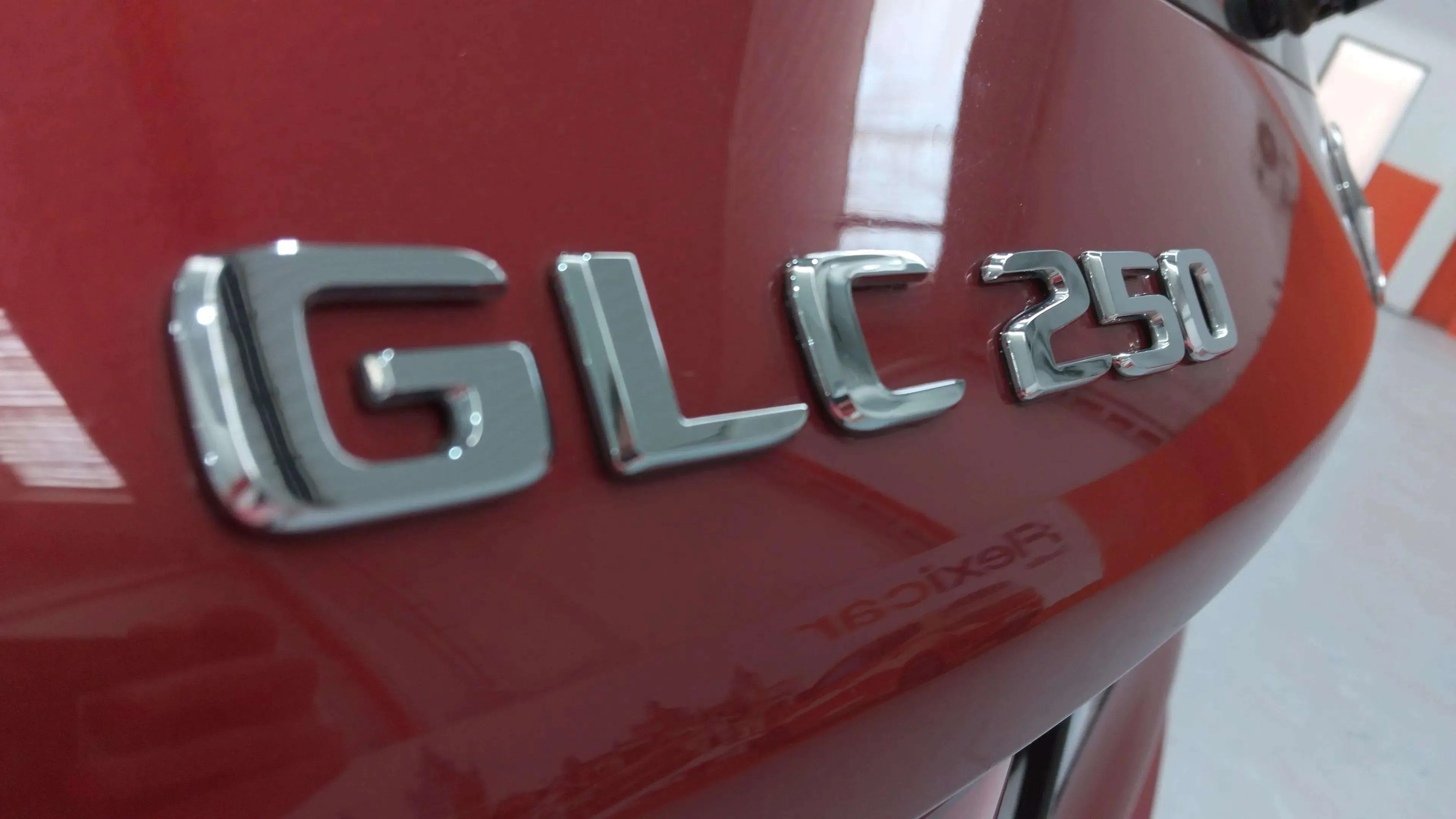 Mercedes-Benz GLC 250 4MATIC - foto 33