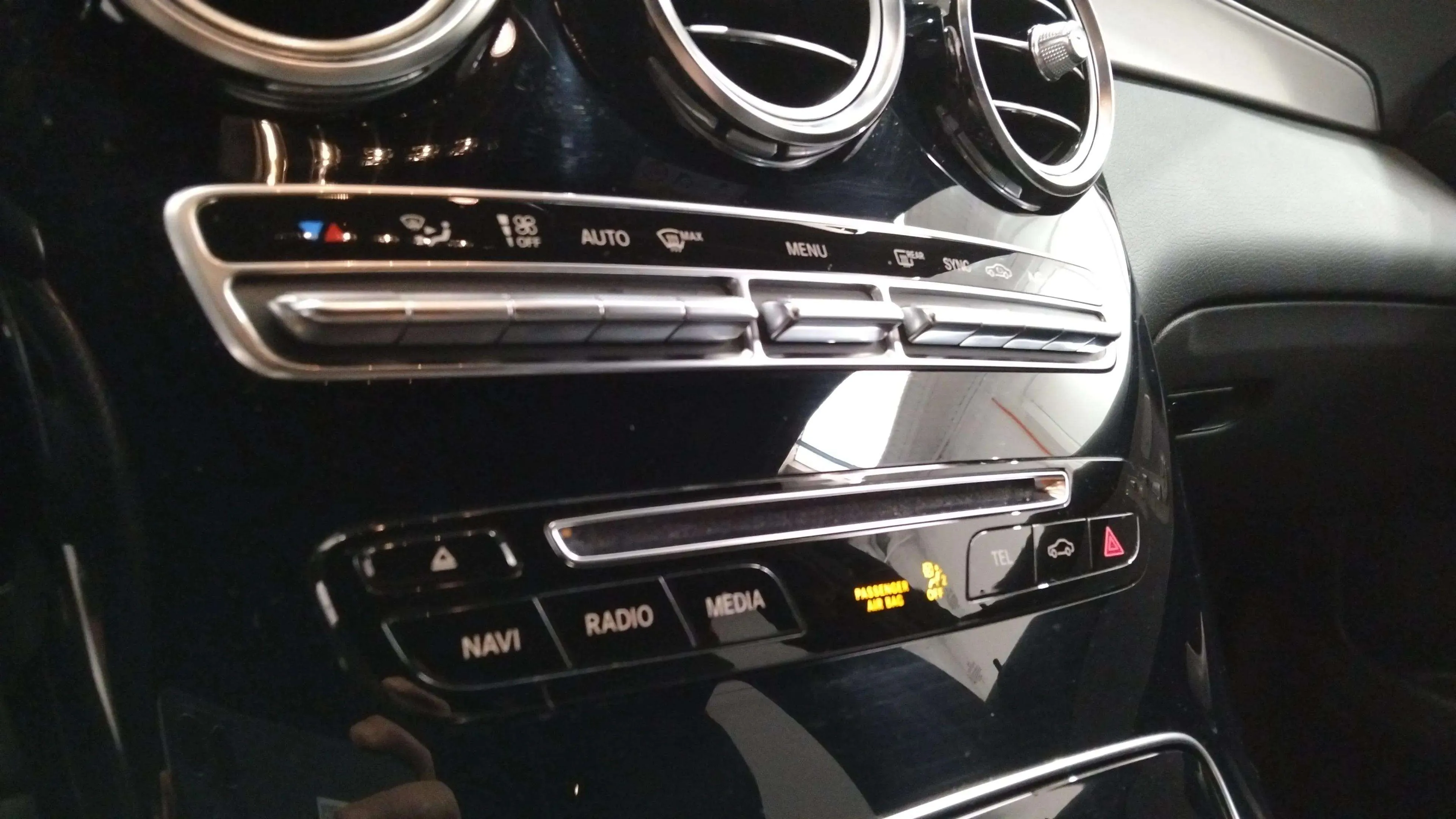 Mercedes-Benz GLC 250 4MATIC - foto 26