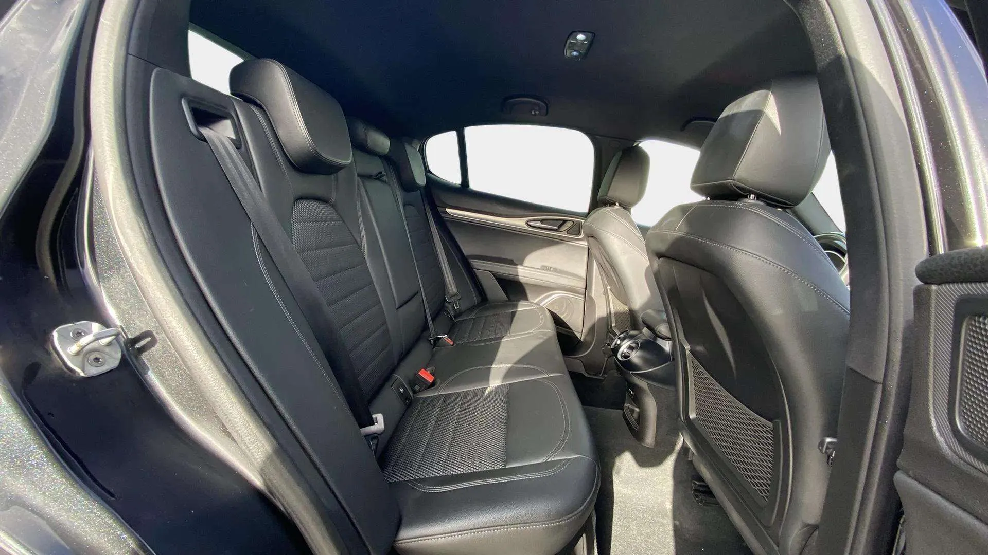 Alfa Romeo Stelvio 2.2 Diesel Sprint RWD - foto 14