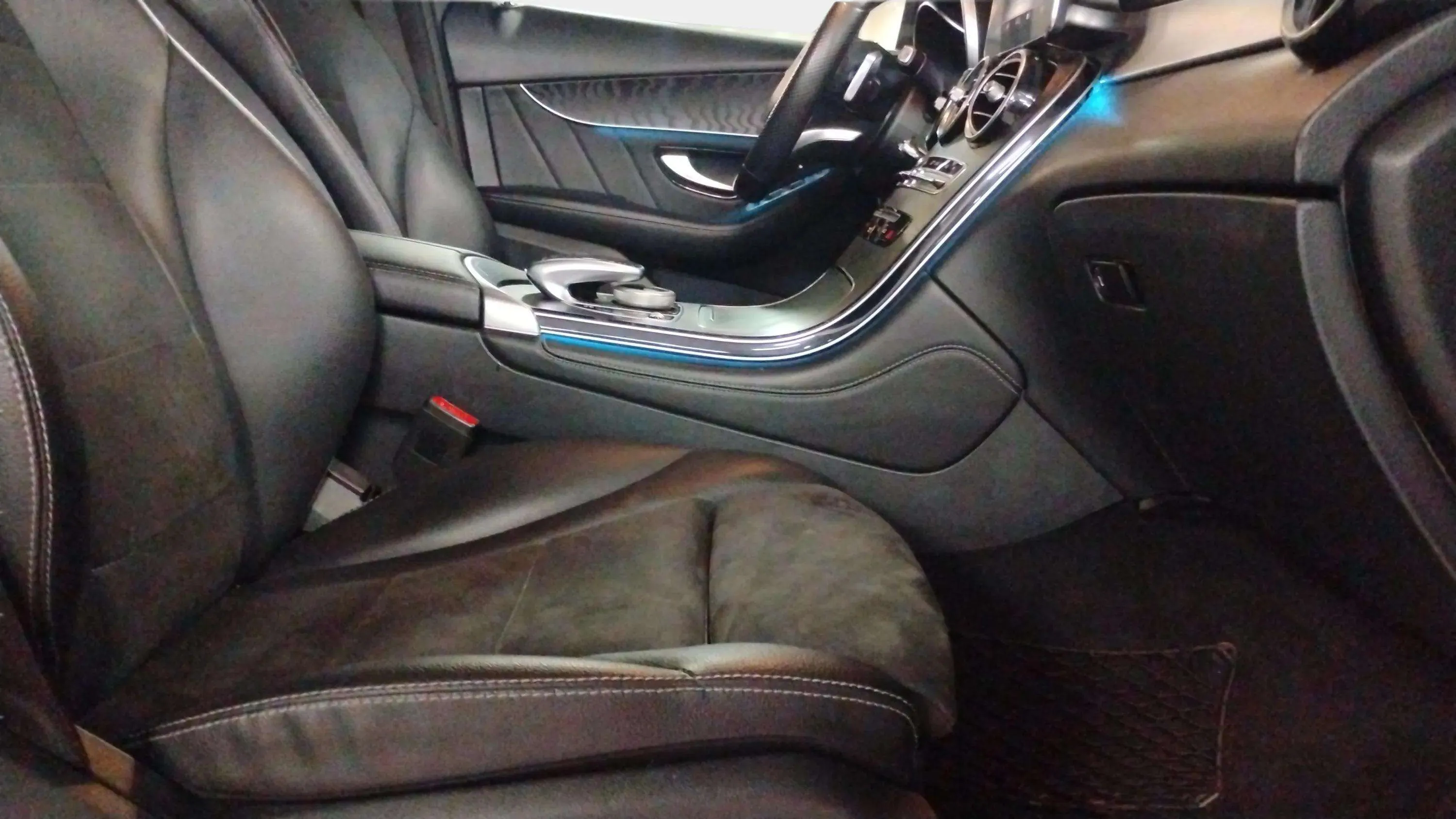 Mercedes-Benz GLC 220 d 4MATIC - foto 11