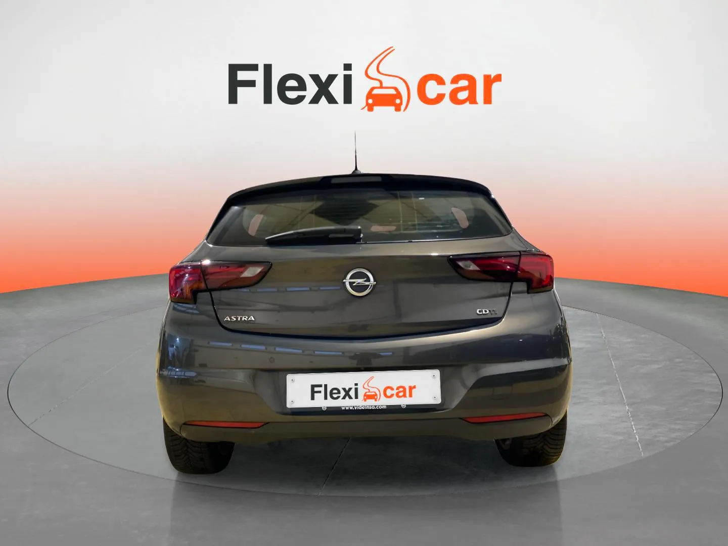 Opel Astra 1.6 CDTi Dynamic - foto 5