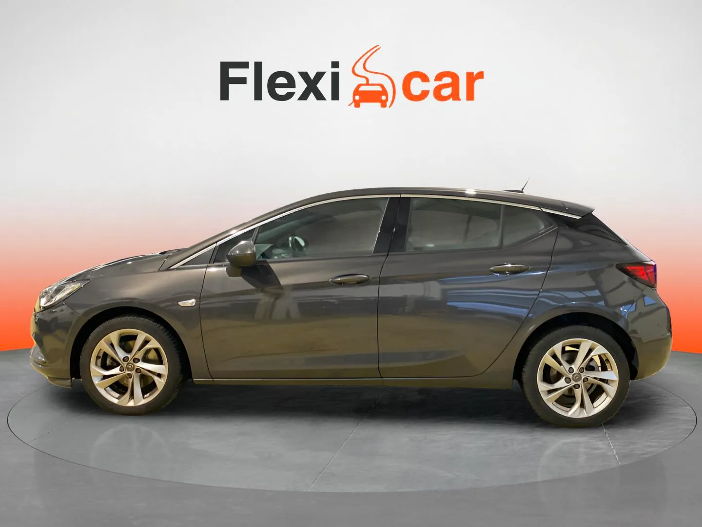 Opel Astra 1.6 CDTi Dynamic - foto 8