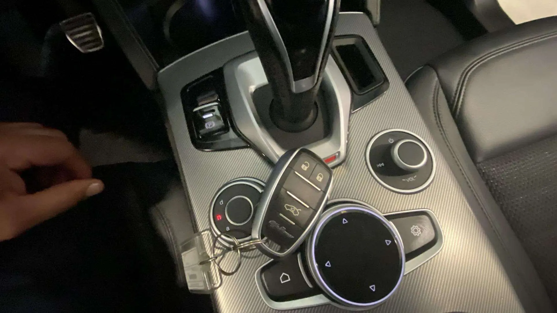 Alfa Romeo Stelvio 2.2 Diesel Sprint RWD - foto 18