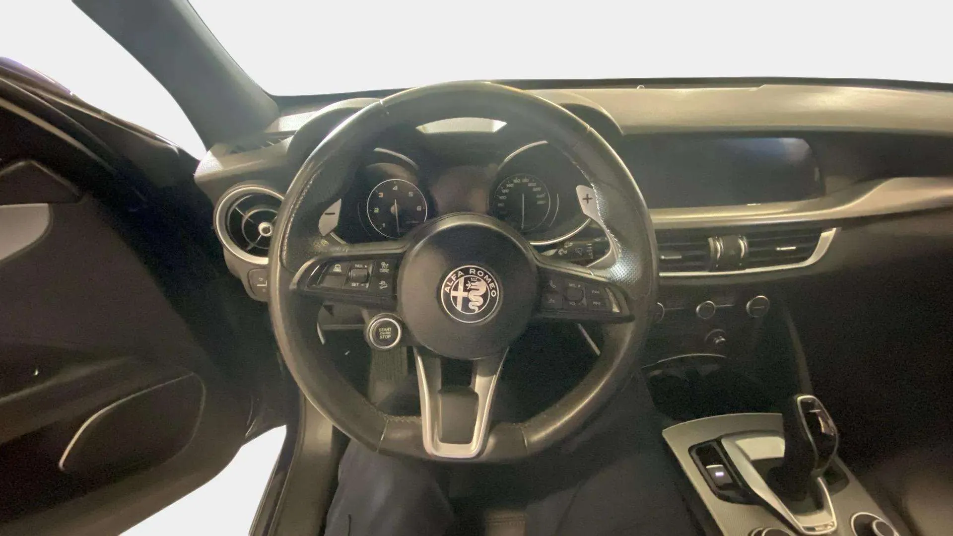 Alfa Romeo Stelvio 2.2 Diesel Sprint RWD - foto 9
