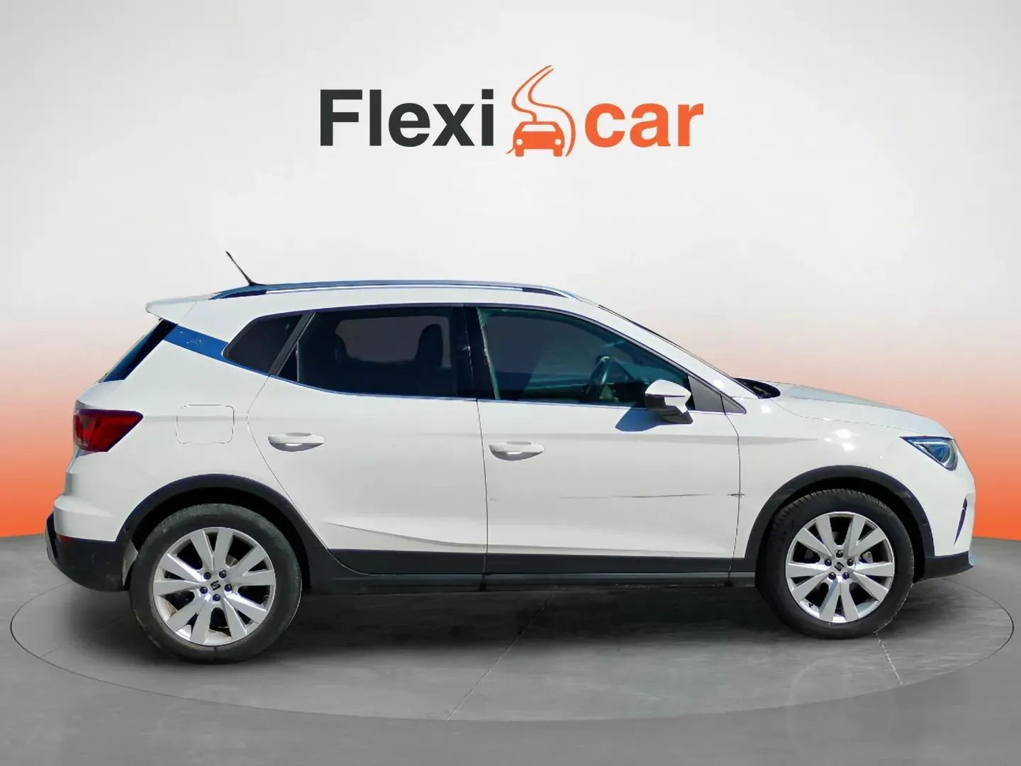 SEAT Arona 1.0 TSI Reference - foto 16