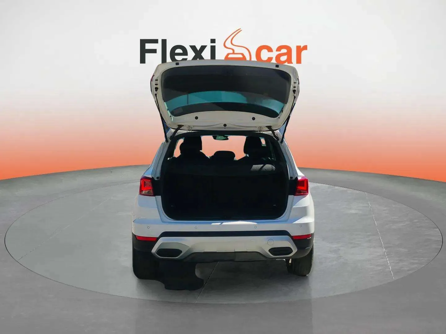 SEAT Arona 1.0 TSI Reference - foto 15