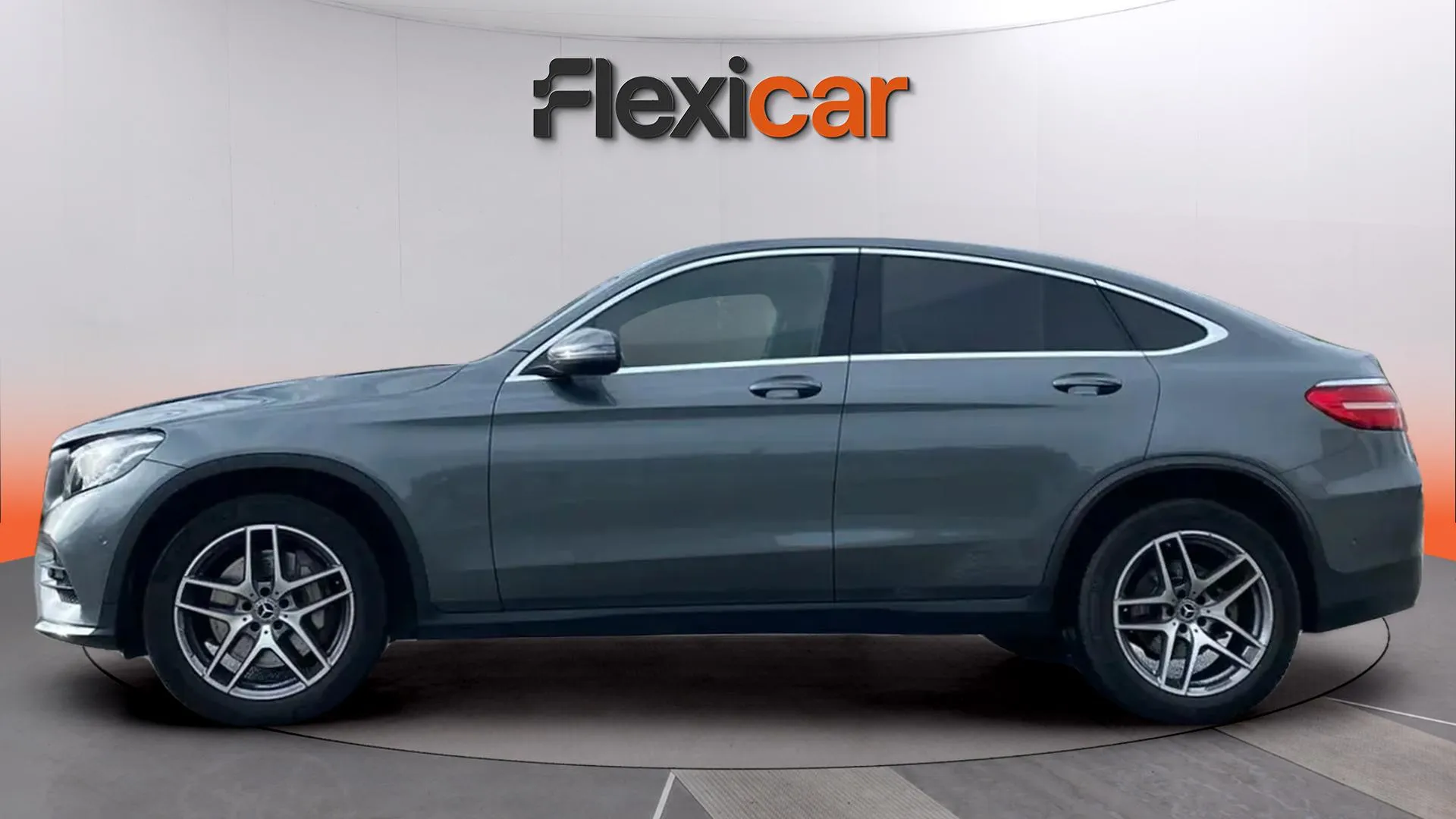 Mercedes-Benz GLC 250 d 4MATIC - foto 4