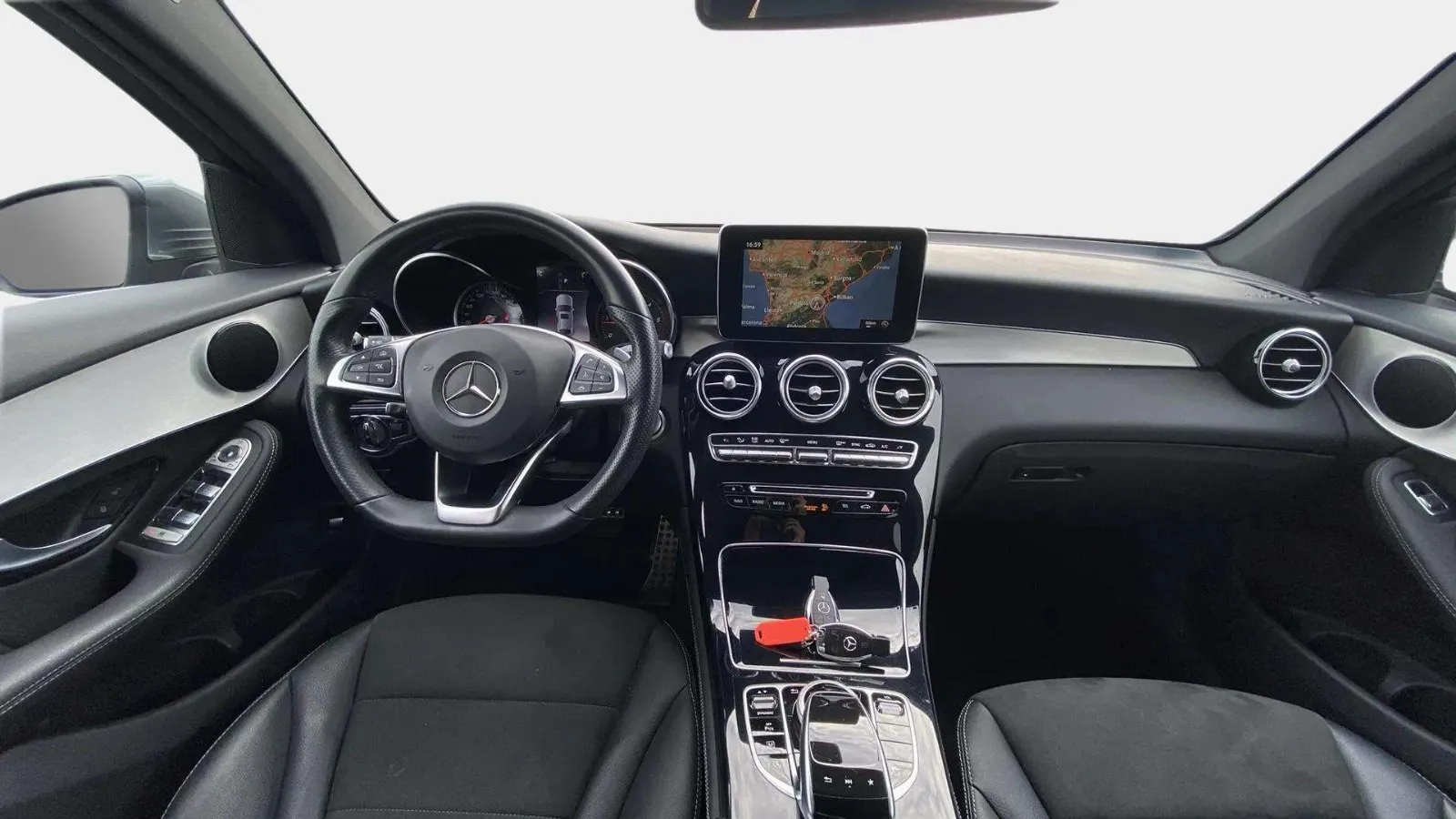 Mercedes-Benz GLC 250 d 4MATIC - foto 26