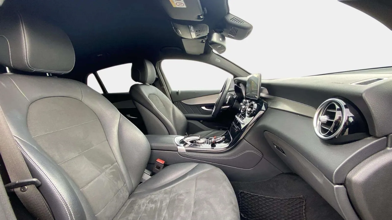 Mercedes-Benz GLC 250 d 4MATIC - foto 10