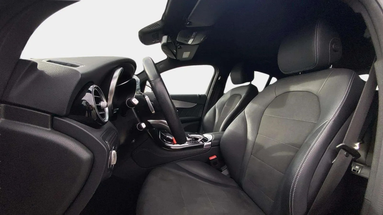 Mercedes-Benz GLC 250 d 4MATIC - foto 9