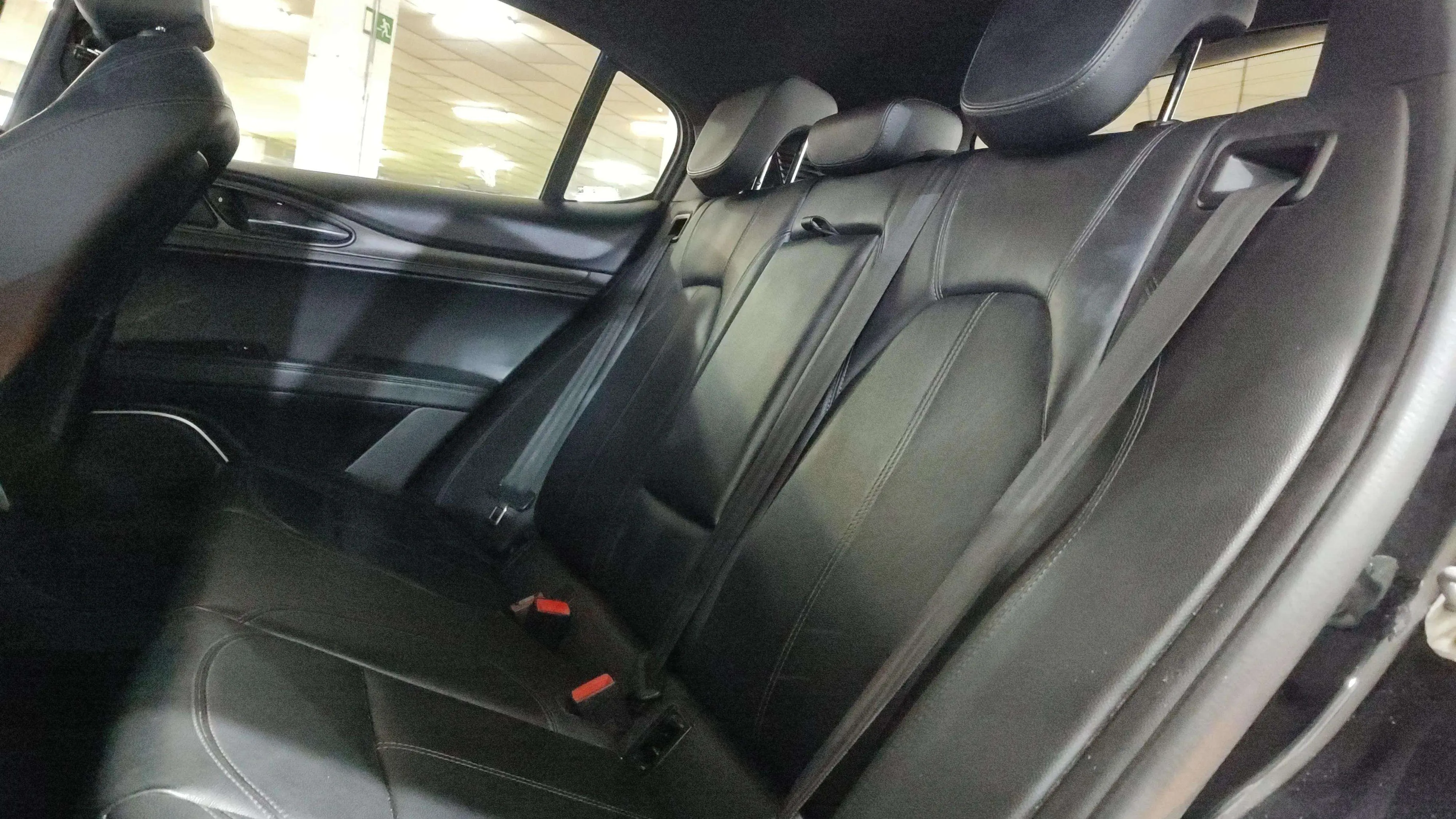 Alfa Romeo Stelvio 2.2 Diésel TI Q4 - foto 19