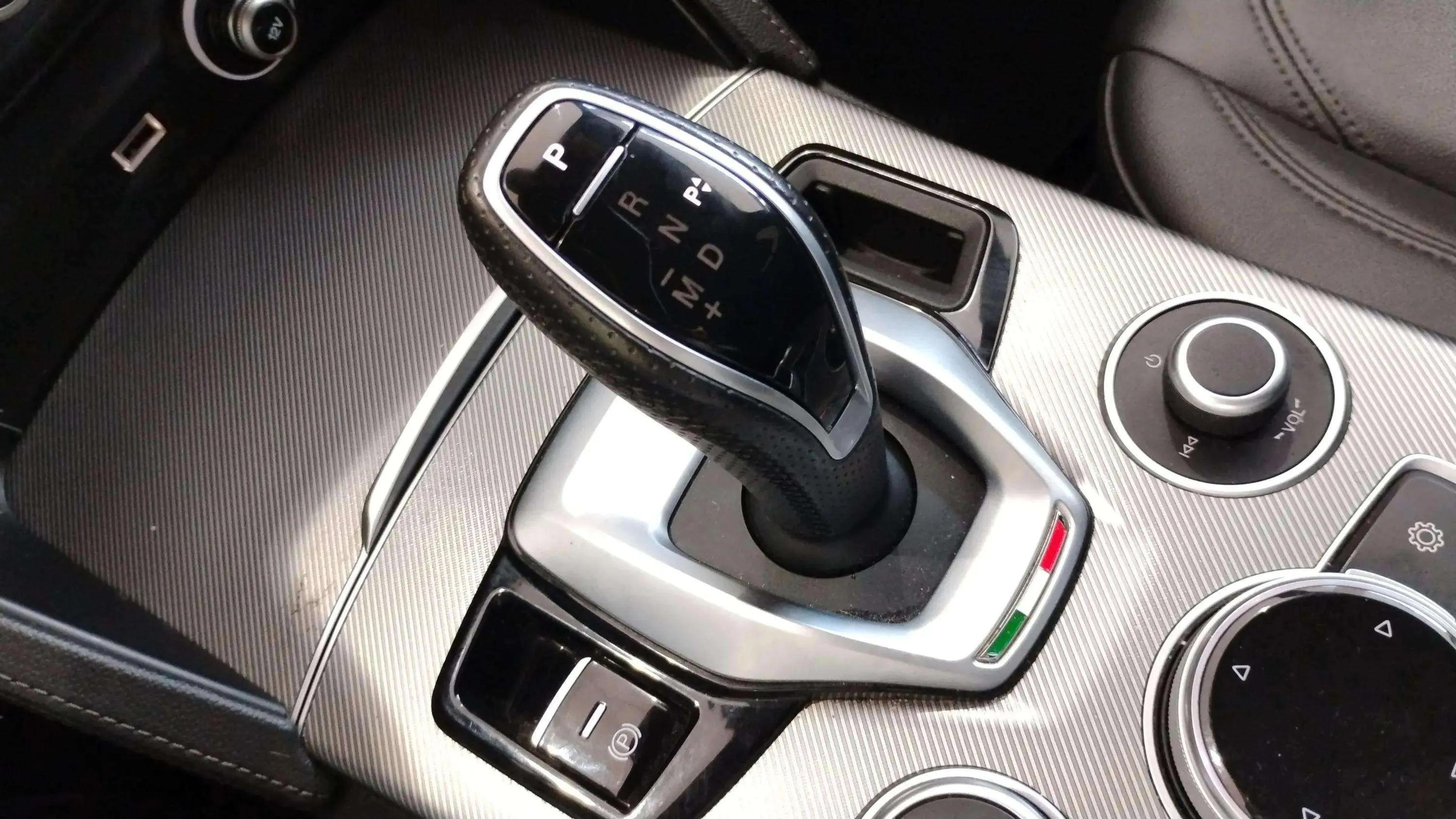 Alfa Romeo Stelvio 2.2 Diesel Sprint RWD - foto 21