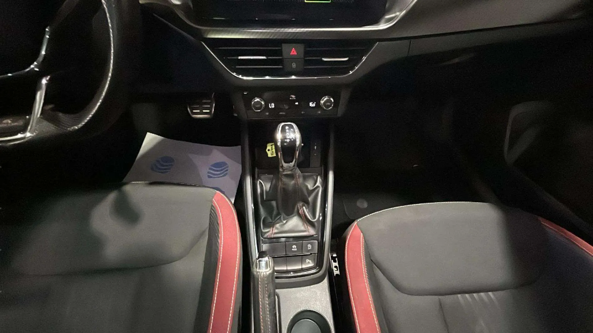 Škoda Kamiq 1.0 TSI DSG Montecarlo - foto 10