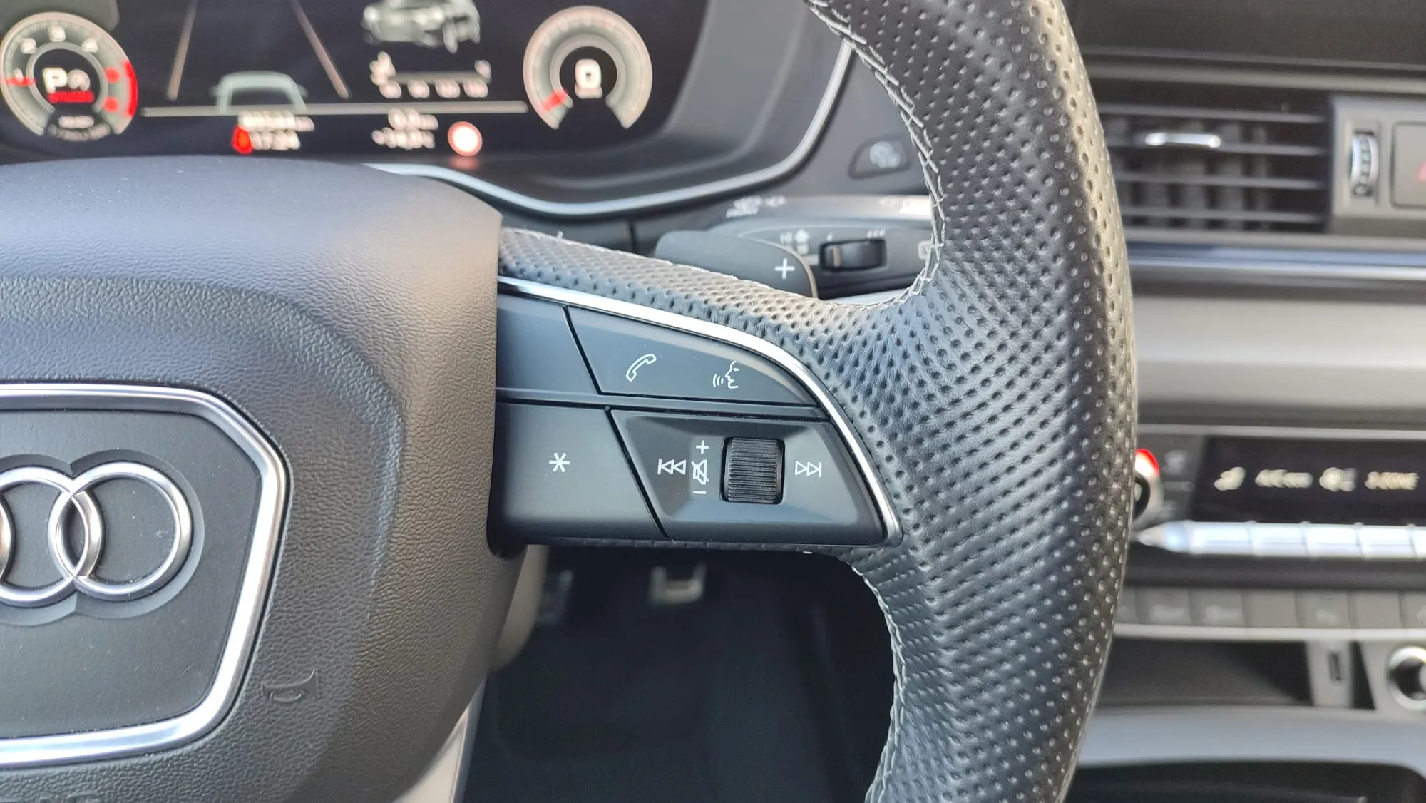 Audi Q5 S line 40 TDI quattro-ultra - foto 13