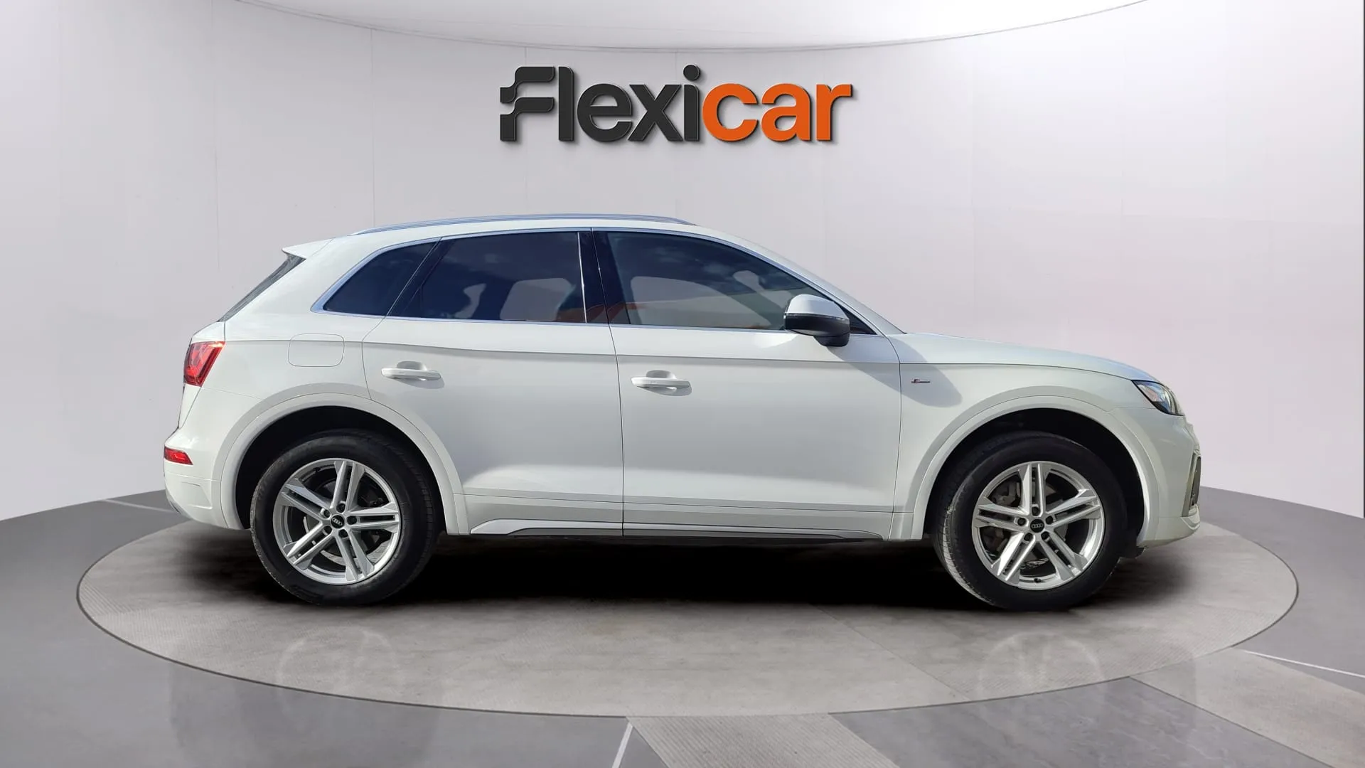 Audi Q5 S line 40 TDI quattro-ultra - foto 2