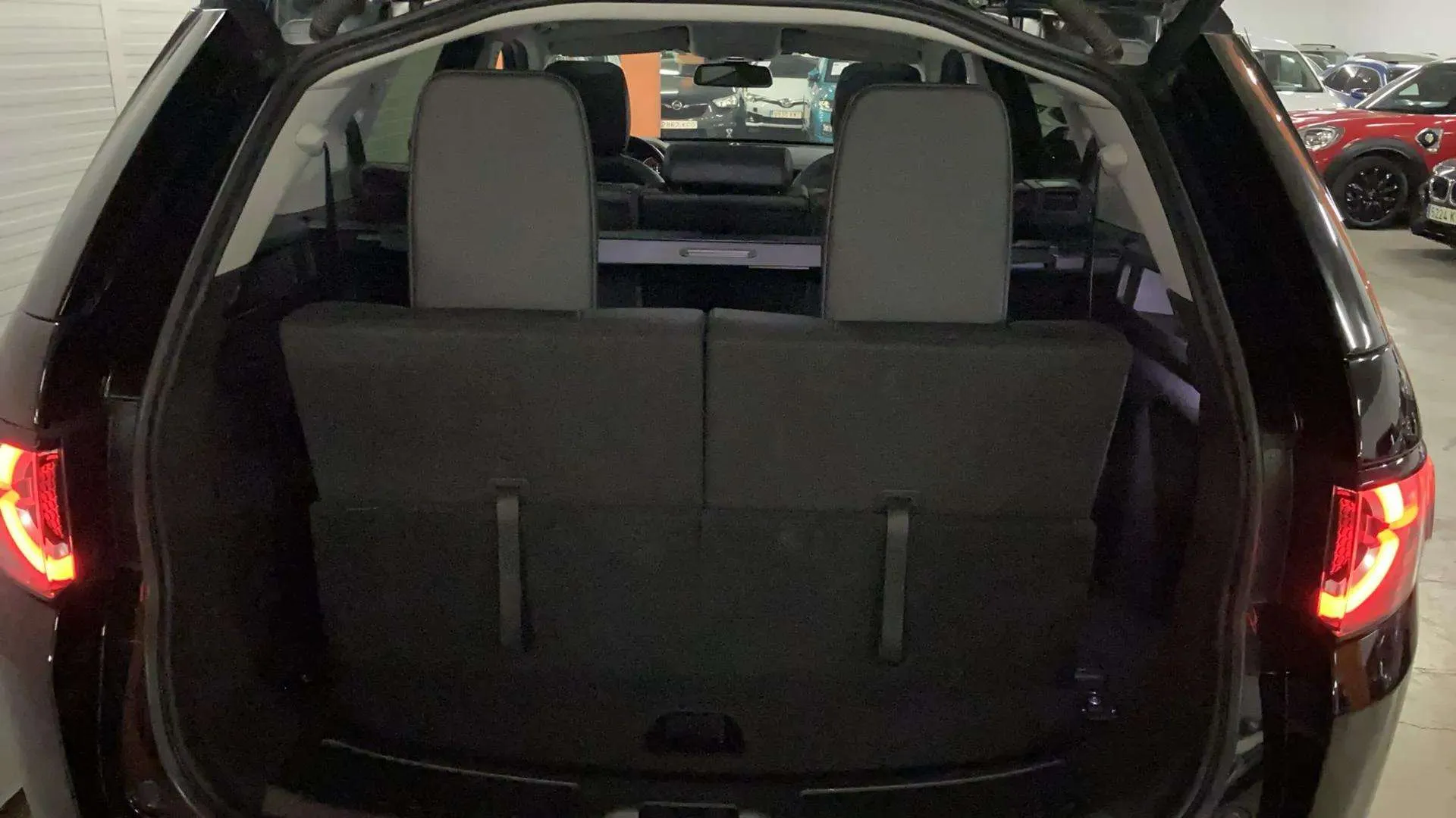Land Rover Discovery Sport 2.0L SD4 HSE 4WD - foto 10