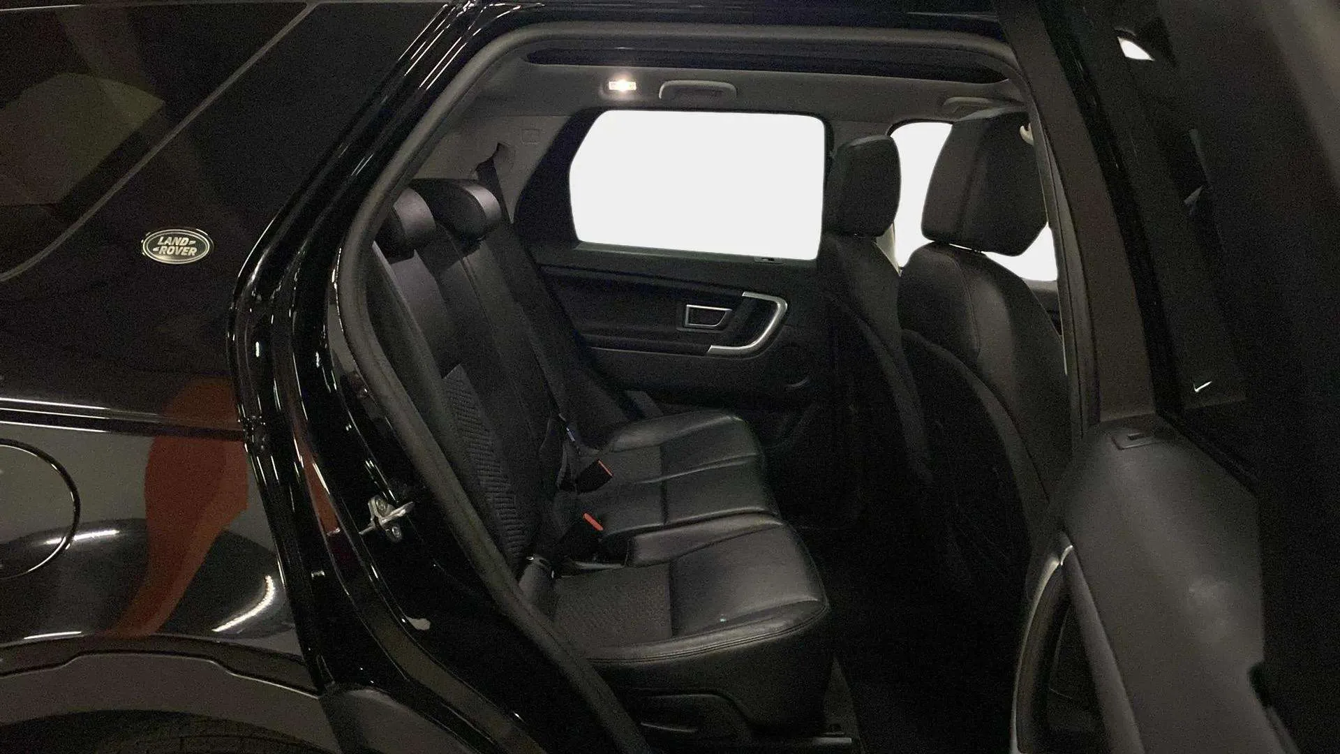 Land Rover Discovery Sport 2.0L SD4 HSE 4WD - foto 27
