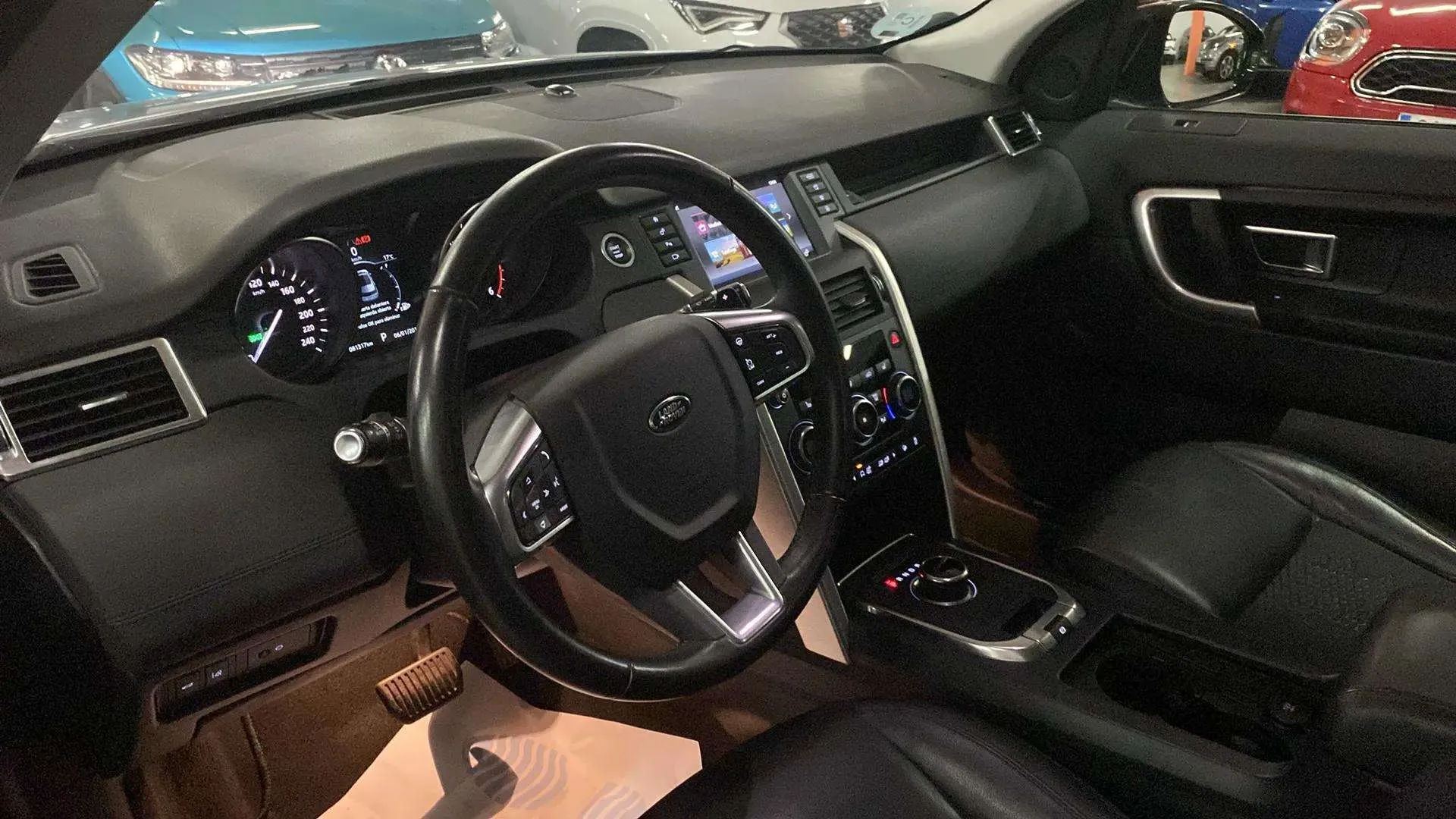 Land Rover Discovery Sport 2.0L SD4 HSE 4WD - foto 11