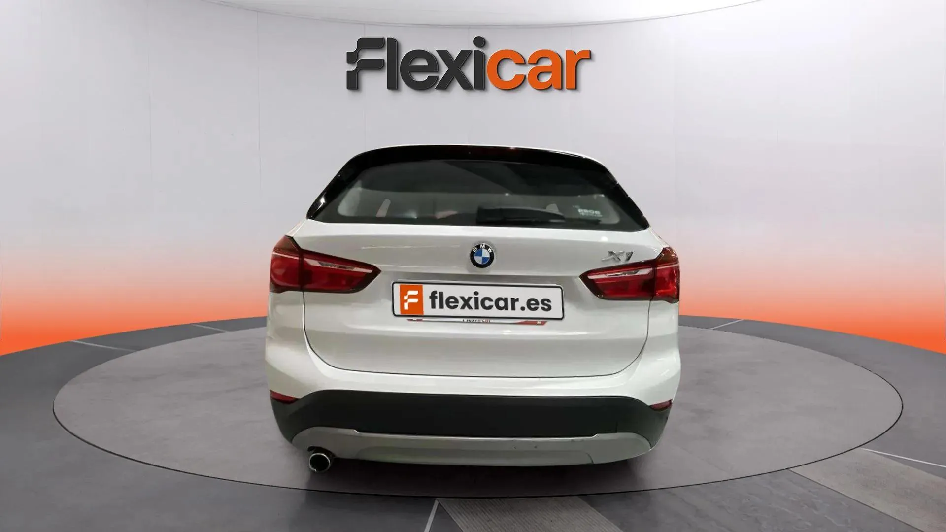 BMW X1 sDrive18dA - foto 4