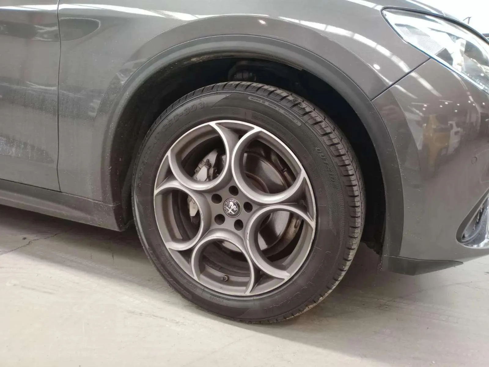 Alfa Romeo Stelvio 2.0 Gasolina Sprint Q4 - foto 12
