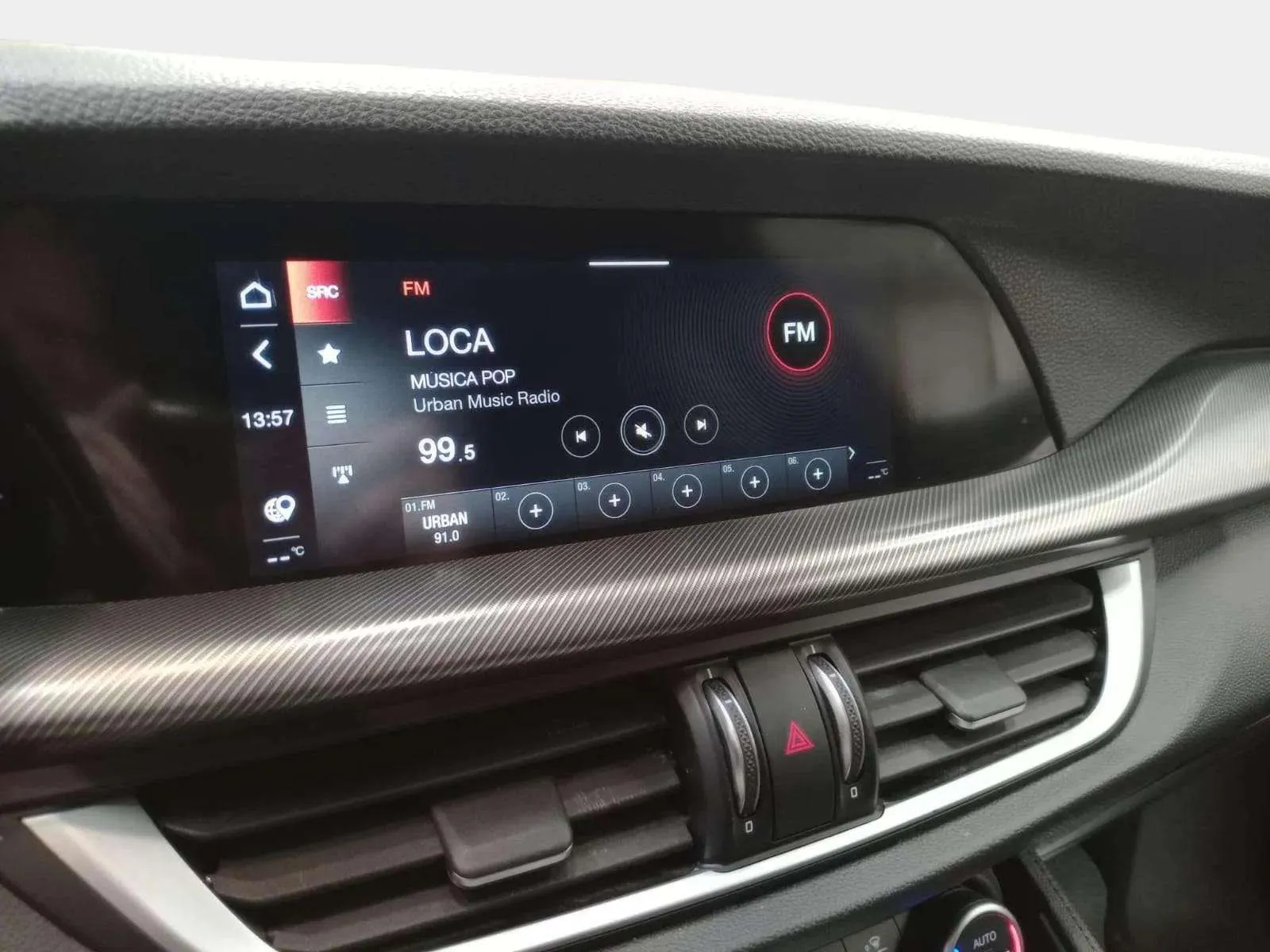 Alfa Romeo Stelvio 2.0 Gasolina Sprint Q4 - foto 11