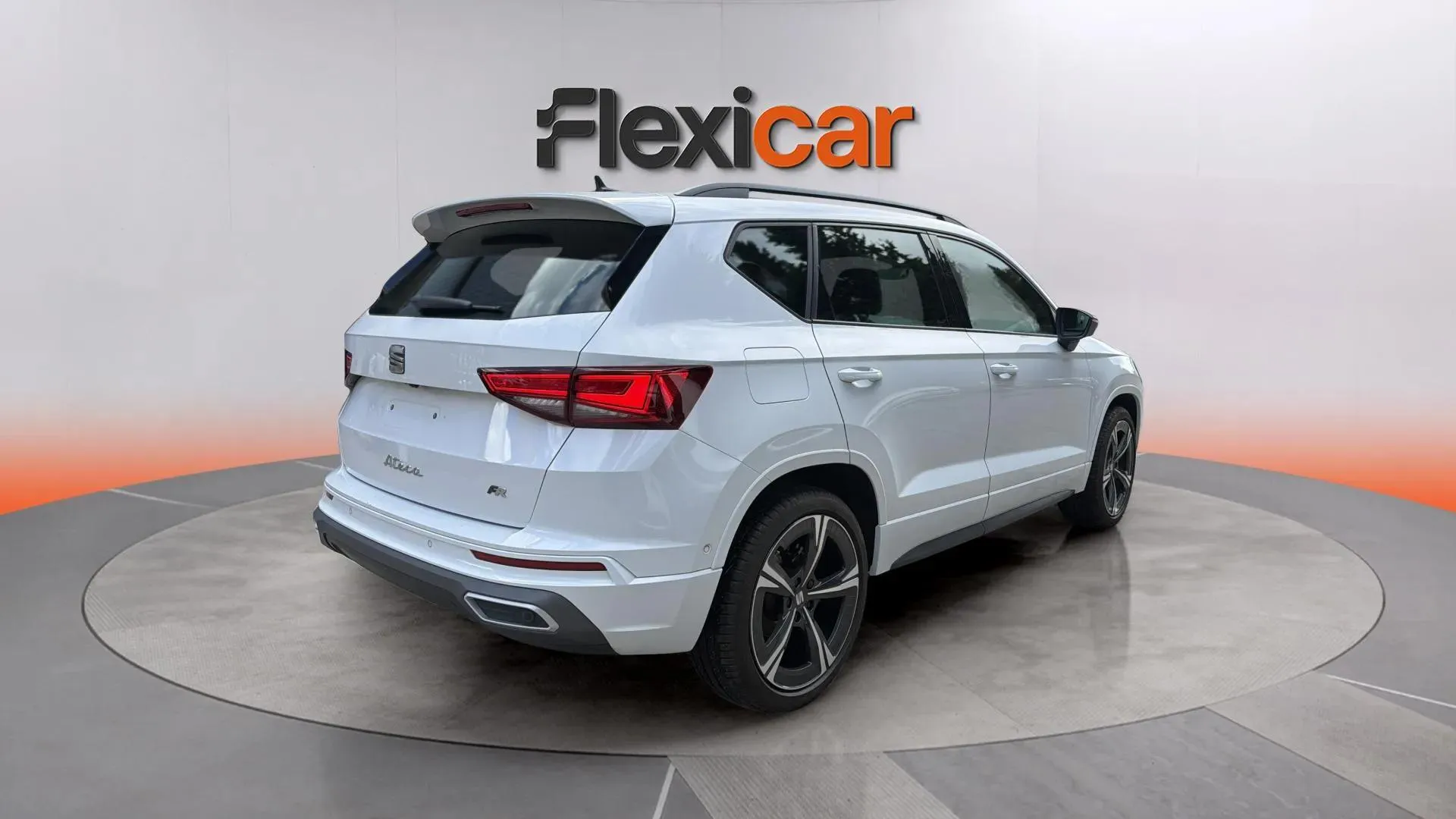 SEAT Ateca 1.5 TSI DSG FR Go - foto 8