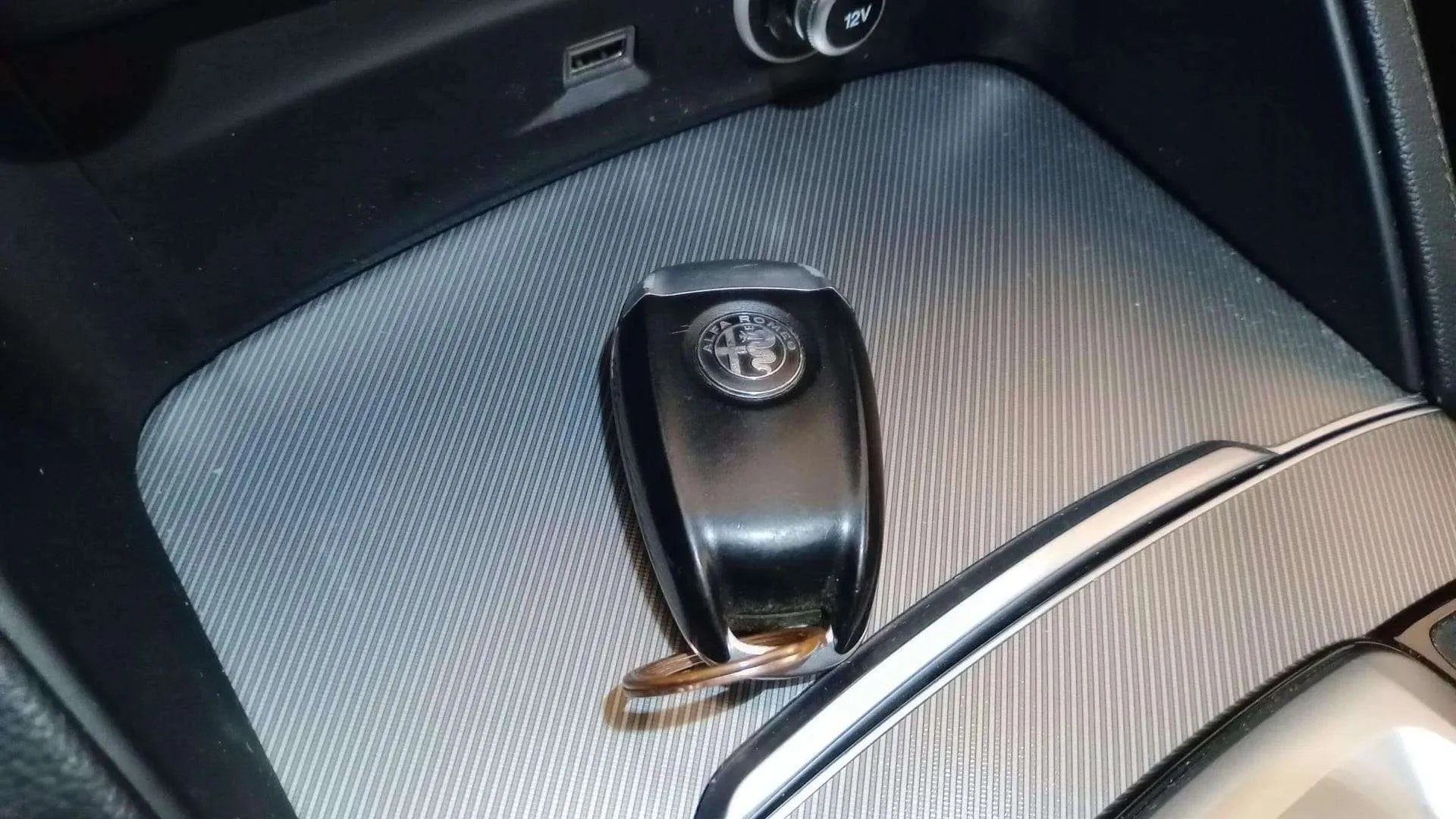 Alfa Romeo Stelvio 2.0 Gasolina Sprint Q4 - foto 15