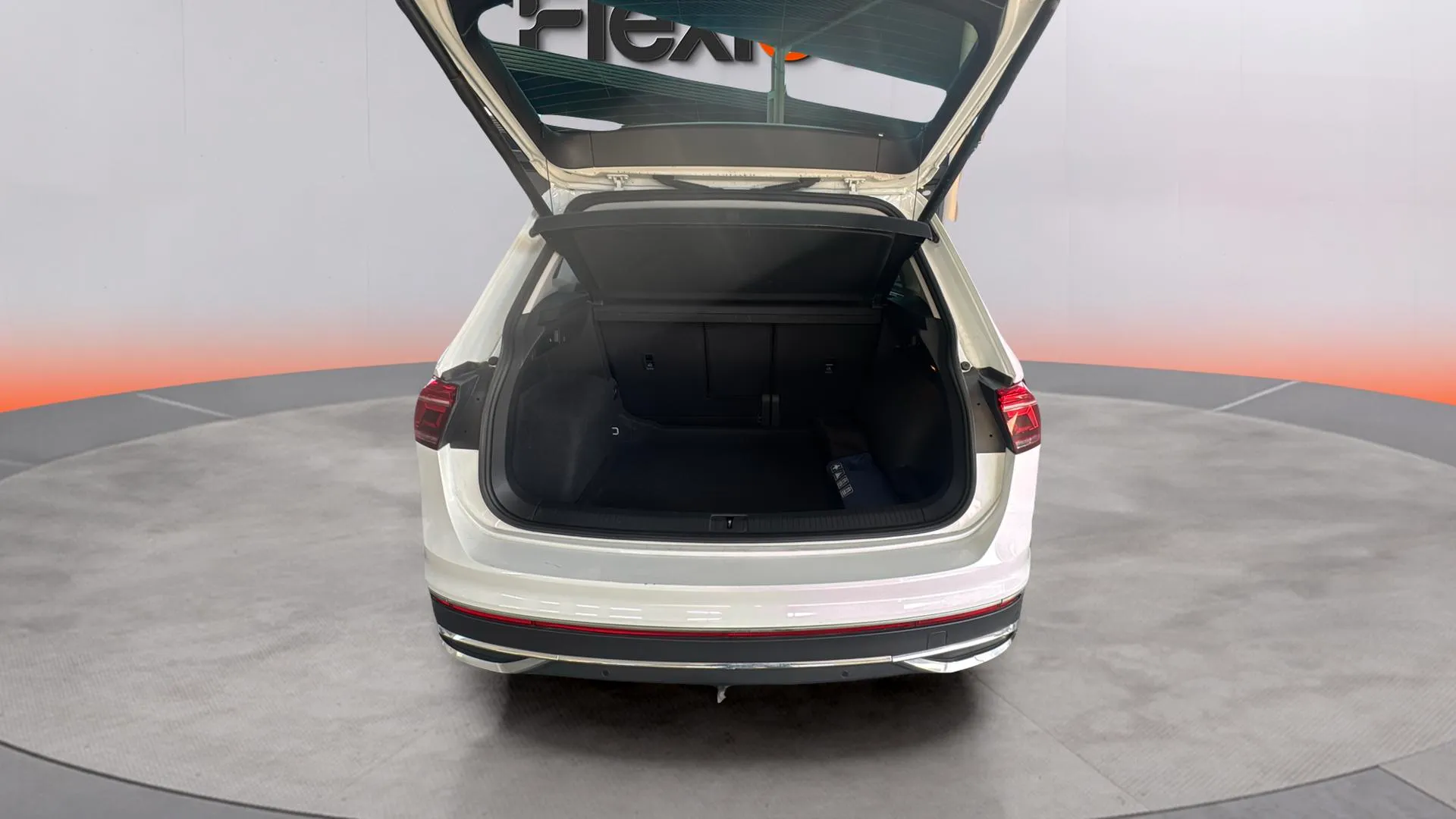 Volkswagen Tiguan Life 2.0 TDI DSG - foto 13