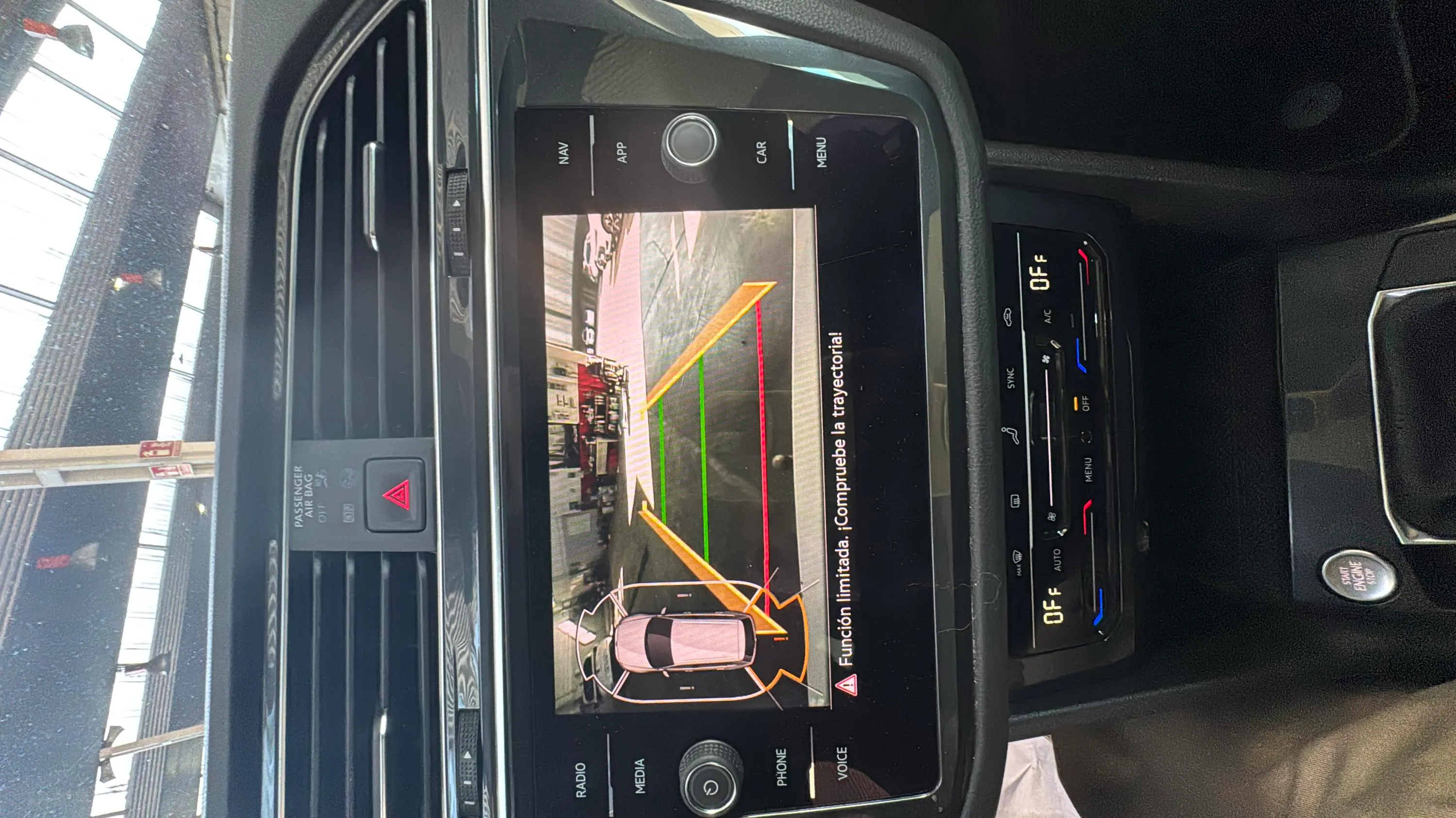 Volkswagen Tiguan Life 2.0 TDI DSG - foto 18