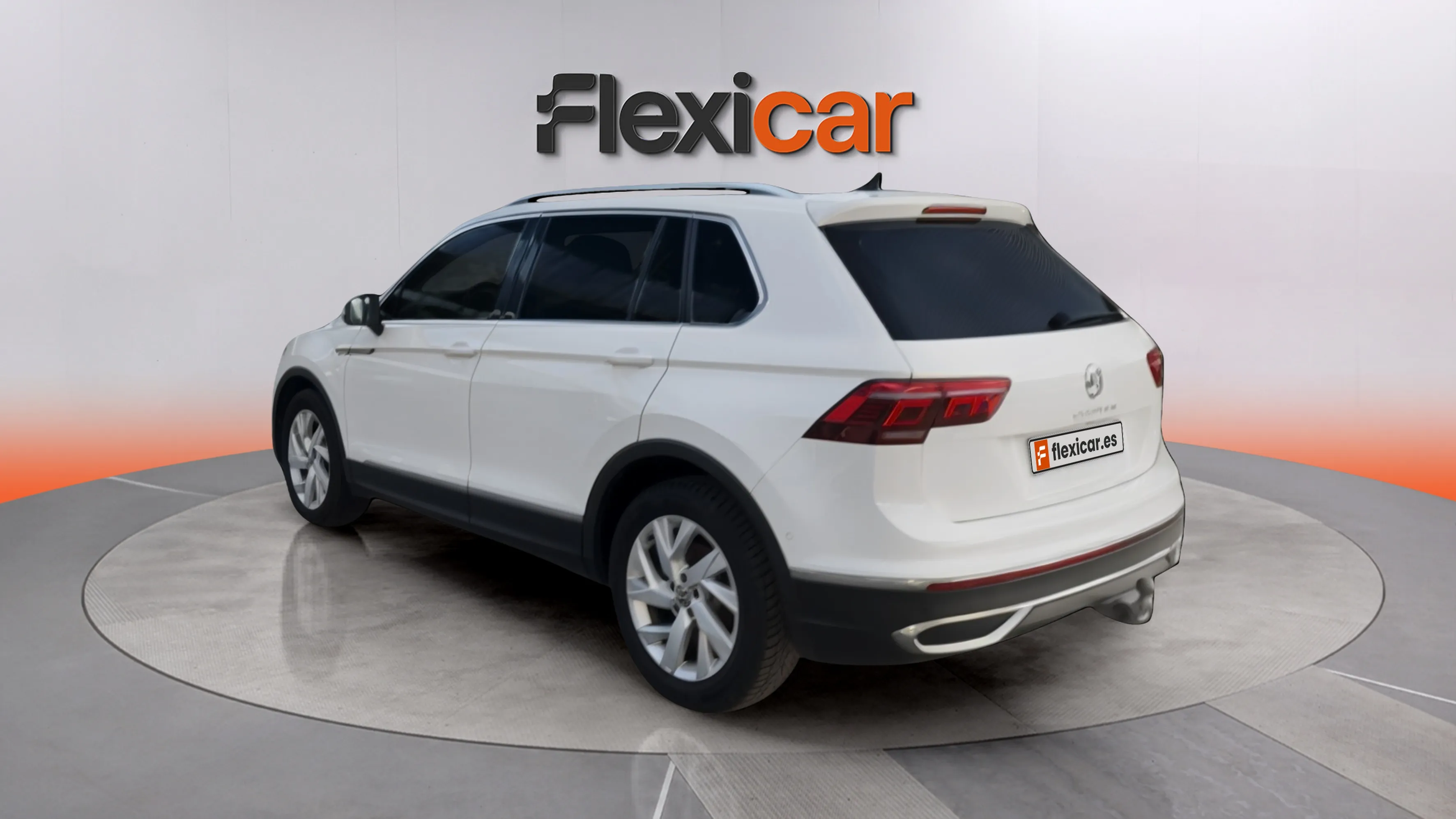 Volkswagen Tiguan Life 2.0 TDI DSG - foto 5