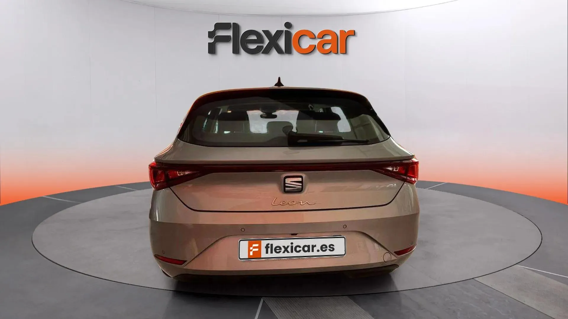 SEAT León 2.0 TDI DSG-7 Style - foto 3