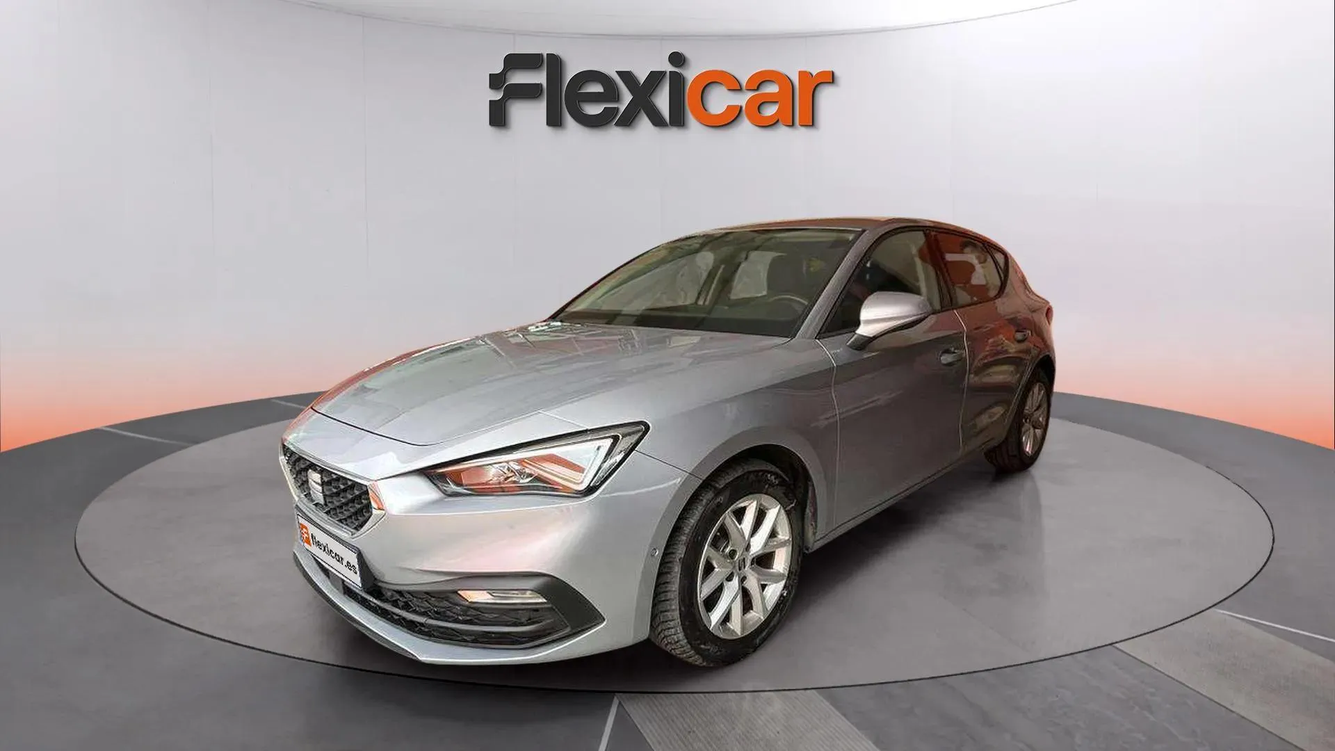 SEAT León 2.0 TDI DSG-7 Style - foto 8