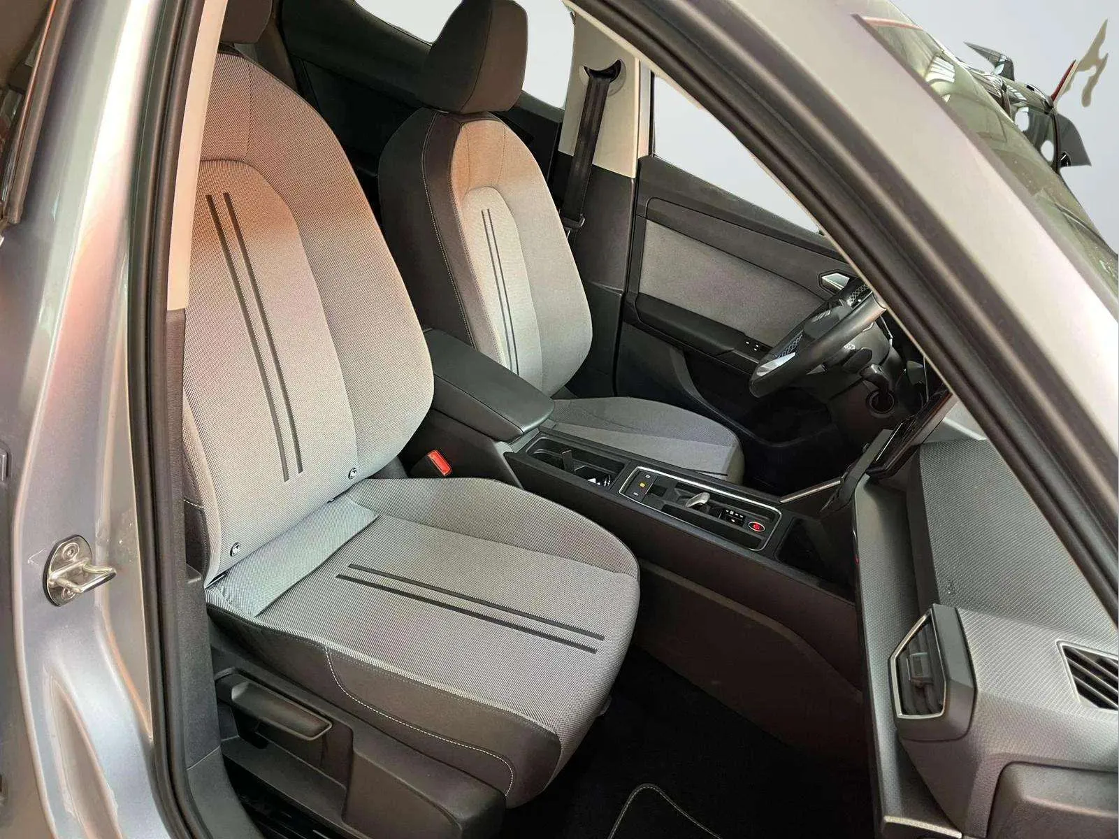 SEAT León 2.0 TDI DSG-7 Style - foto 13