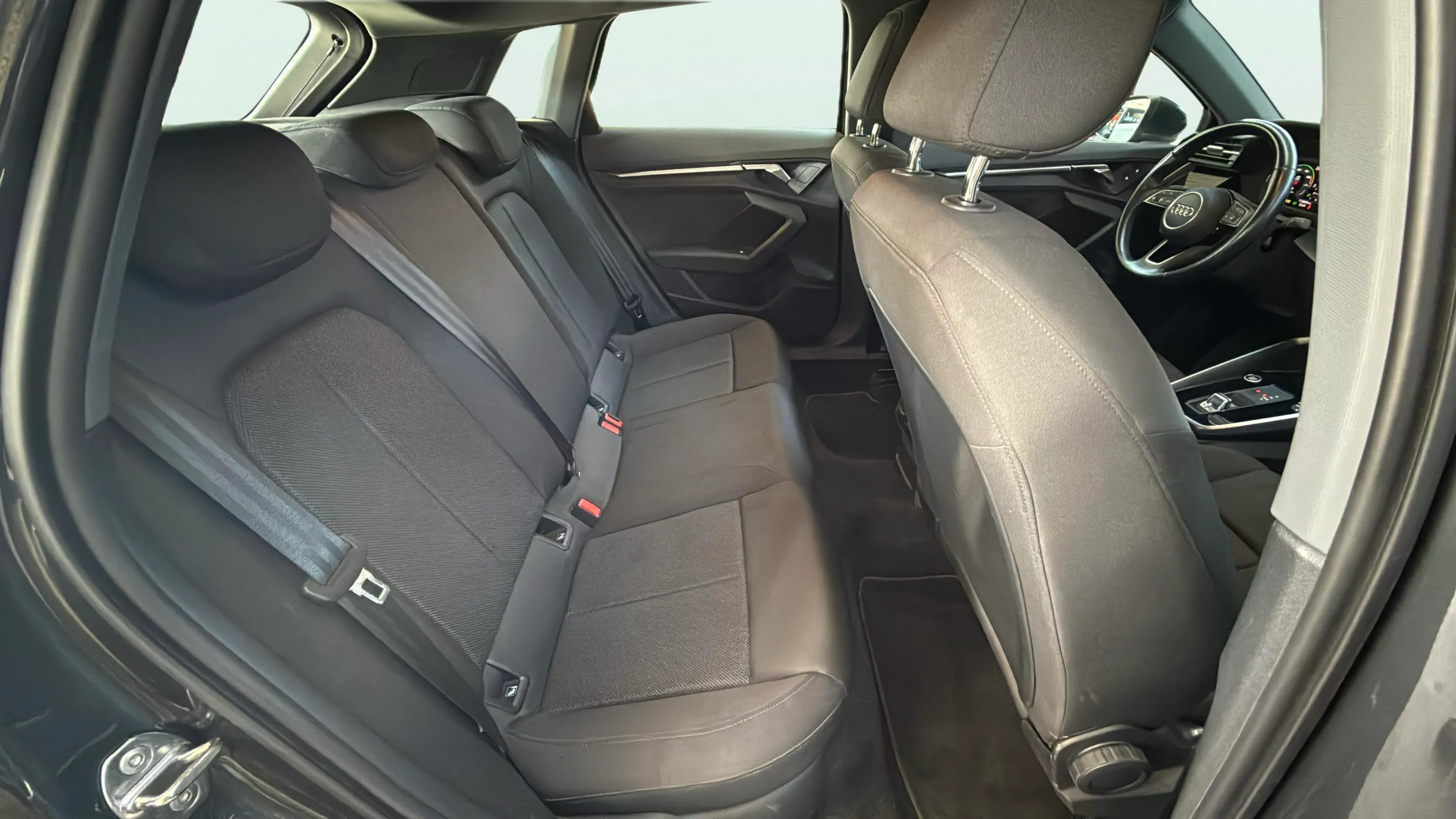 Audi A3 Sportback 30 TDI S tronic - foto 10