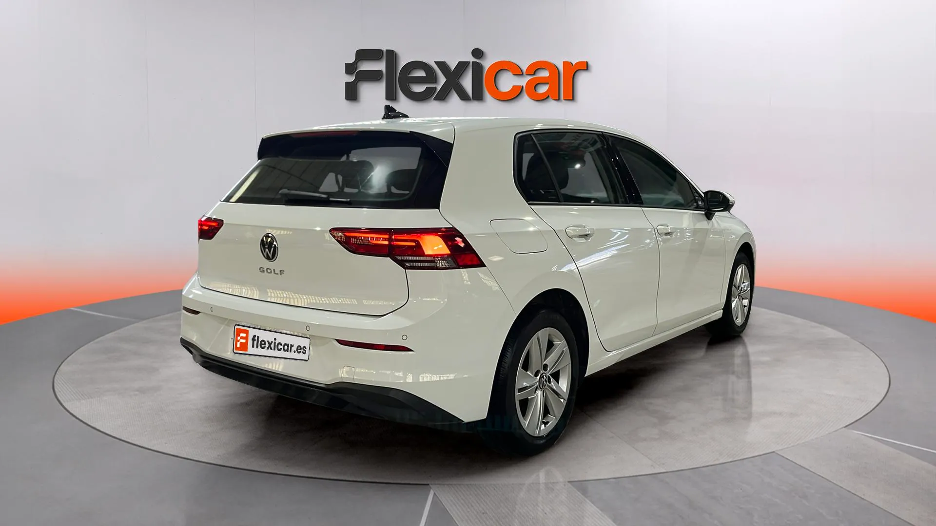 Volkswagen Golf Life 2.0 TDI DSG - foto 6
