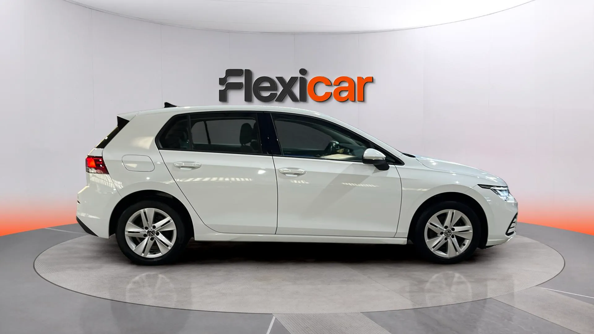 Volkswagen Golf Life 2.0 TDI DSG - foto 4