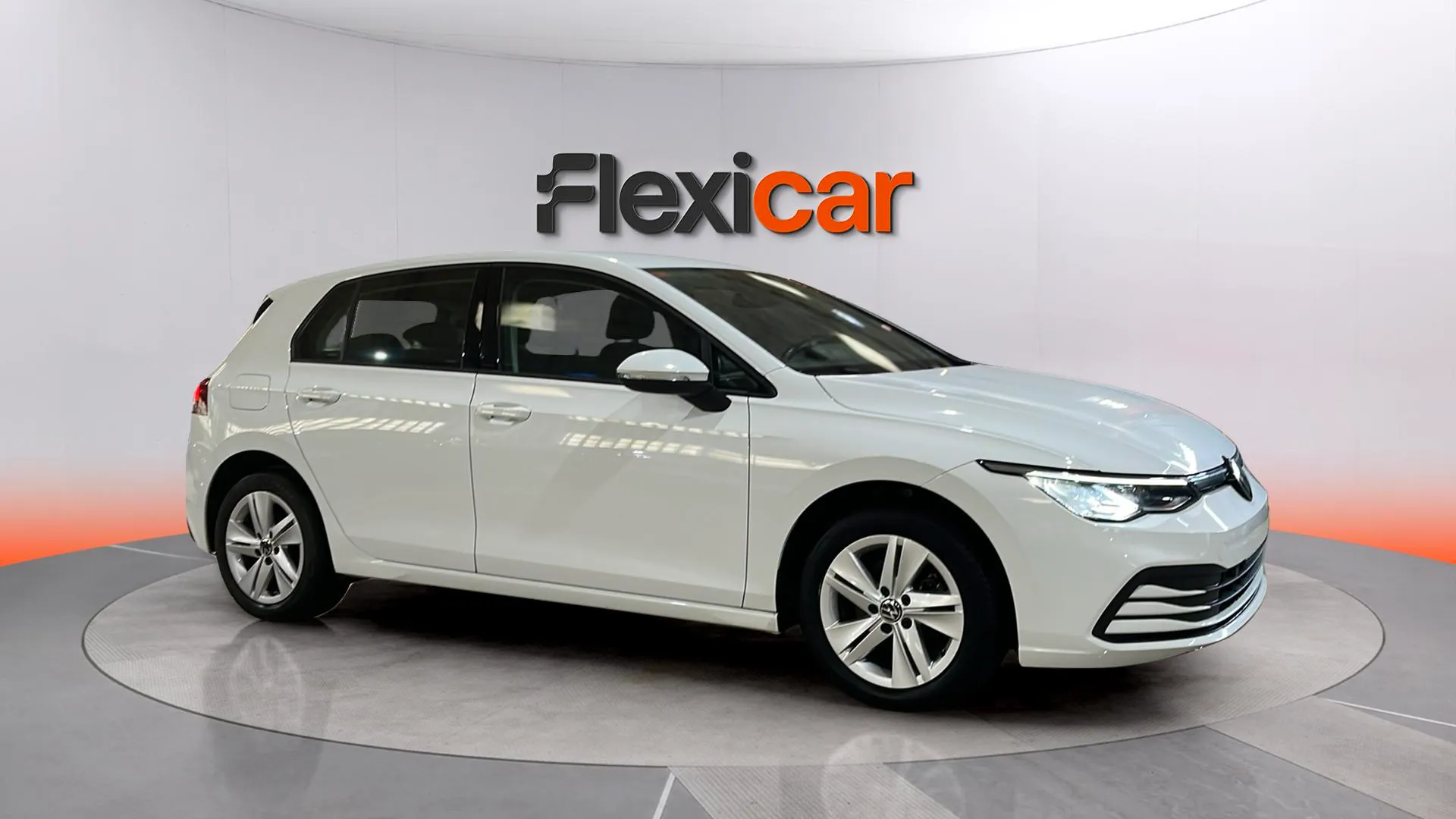 Volkswagen Golf Life 2.0 TDI DSG