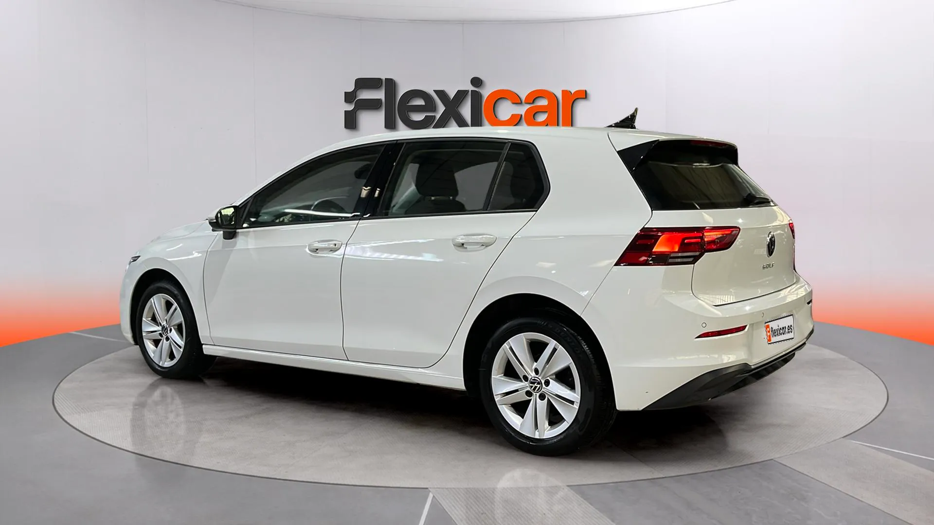 Volkswagen Golf Life 2.0 TDI DSG - foto 8